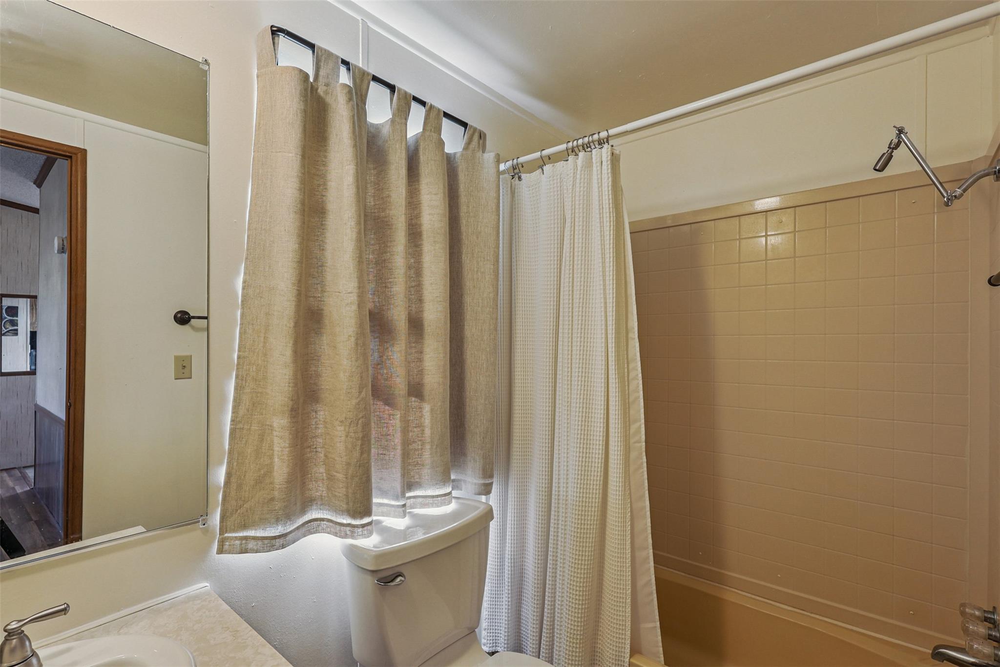 106 Ridge Line Dr, FortDavis, TX 79734