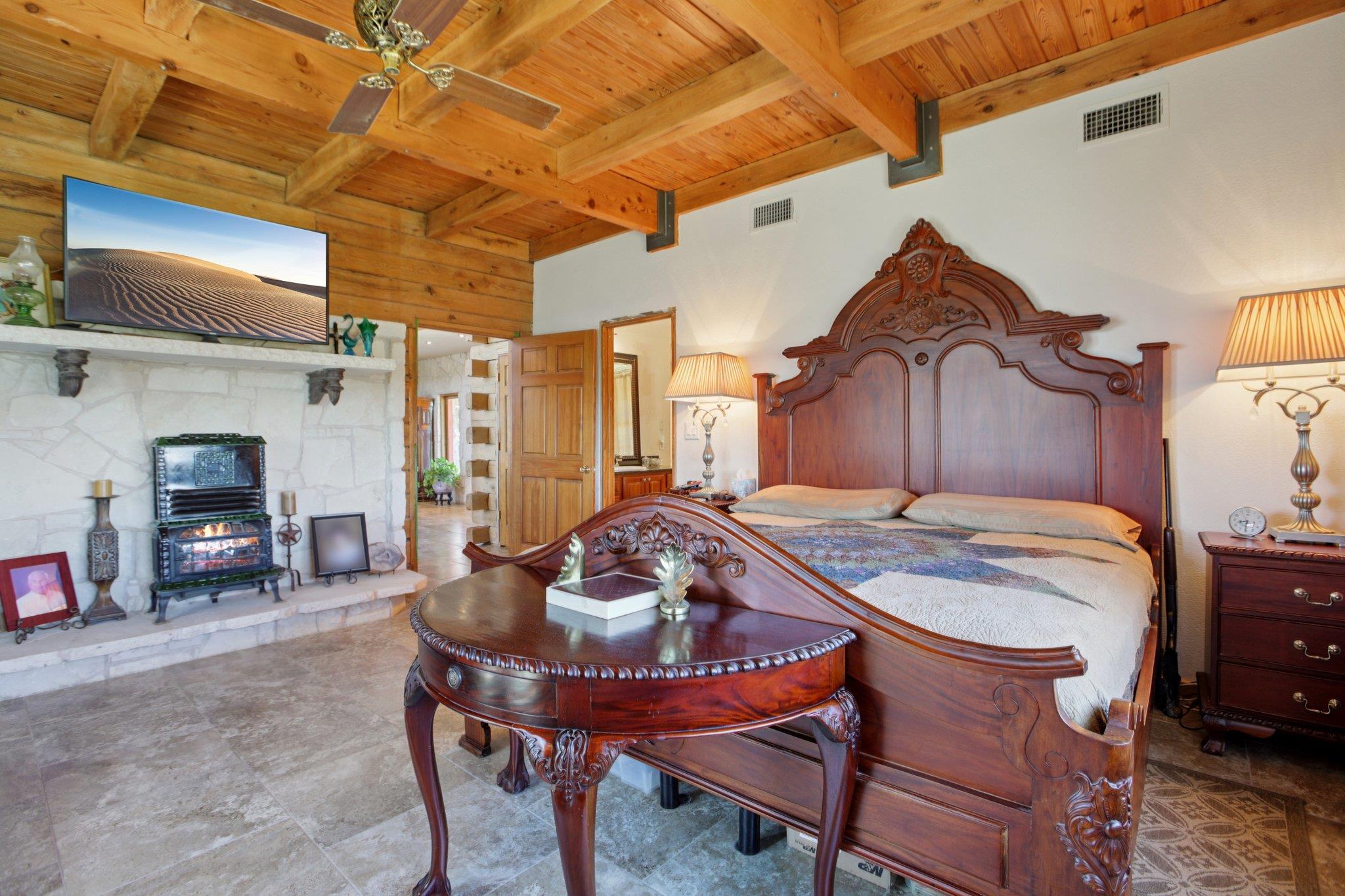 6401 Muleshoe Bend Trl, Marble Falls, TX 78654