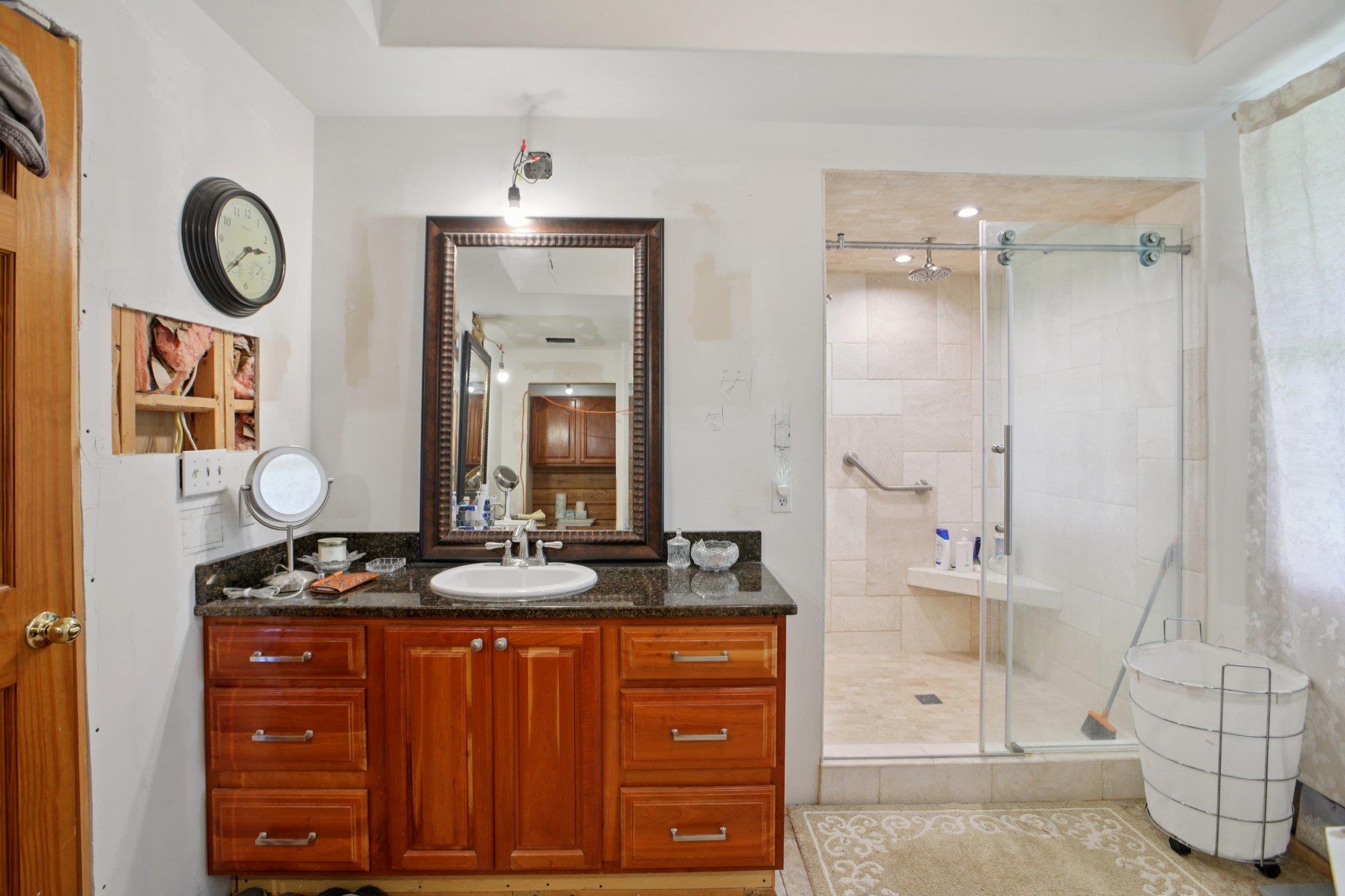 6401 Muleshoe Bend Trl, Marble Falls, TX 78654