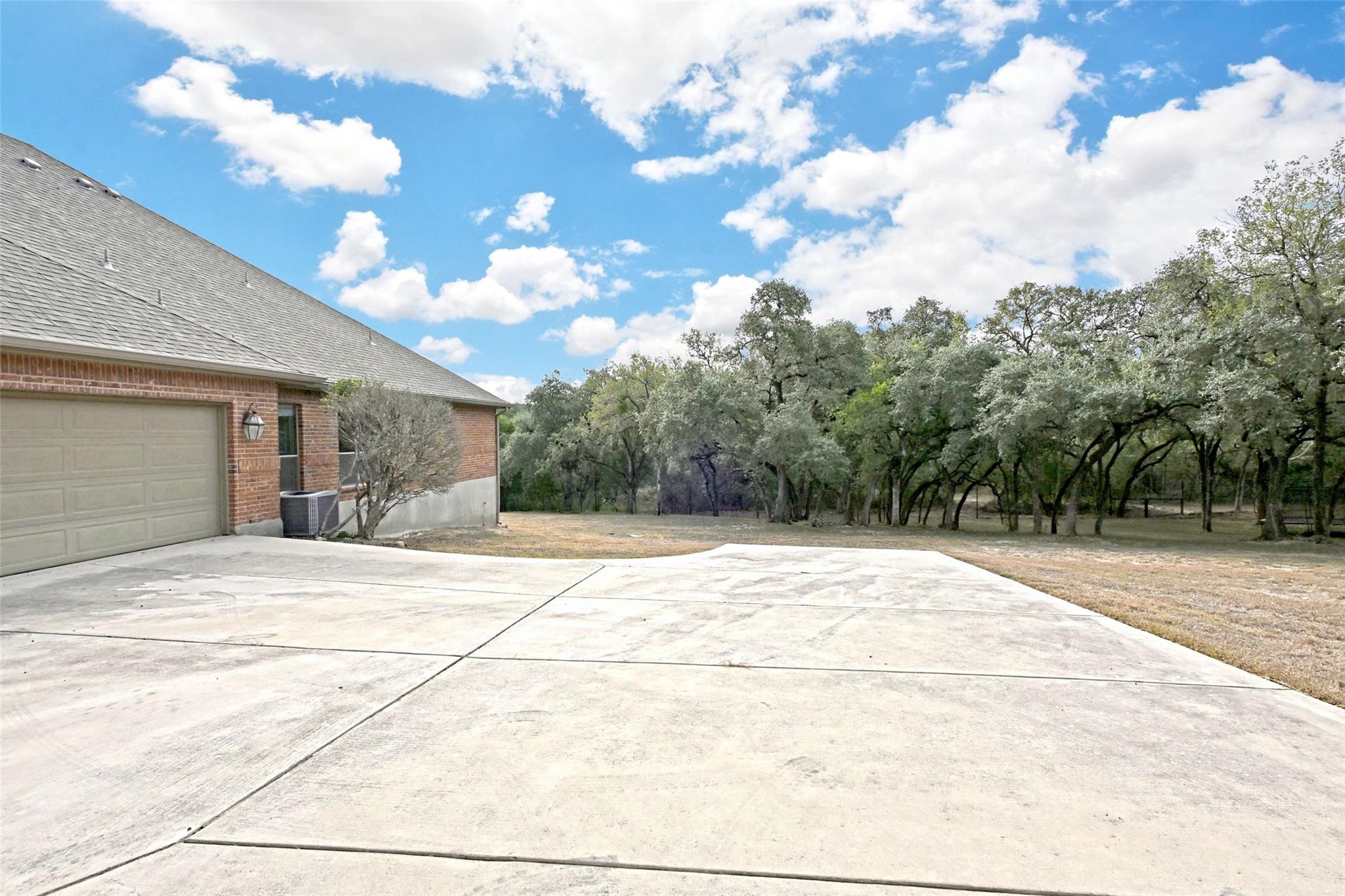 854 Santa Cruz, New Braunfels, TX 78132