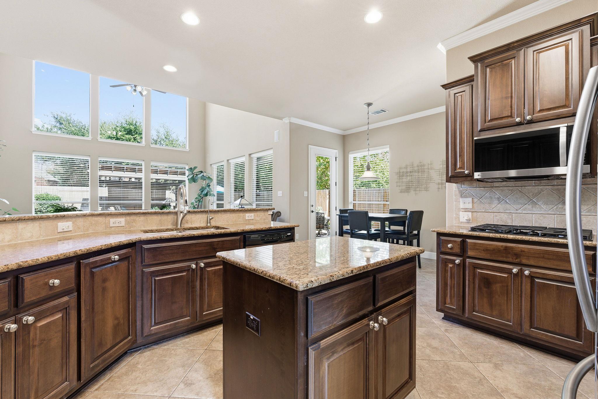 2803 Rambler Valley Dr, Cedar Park, TX 78613