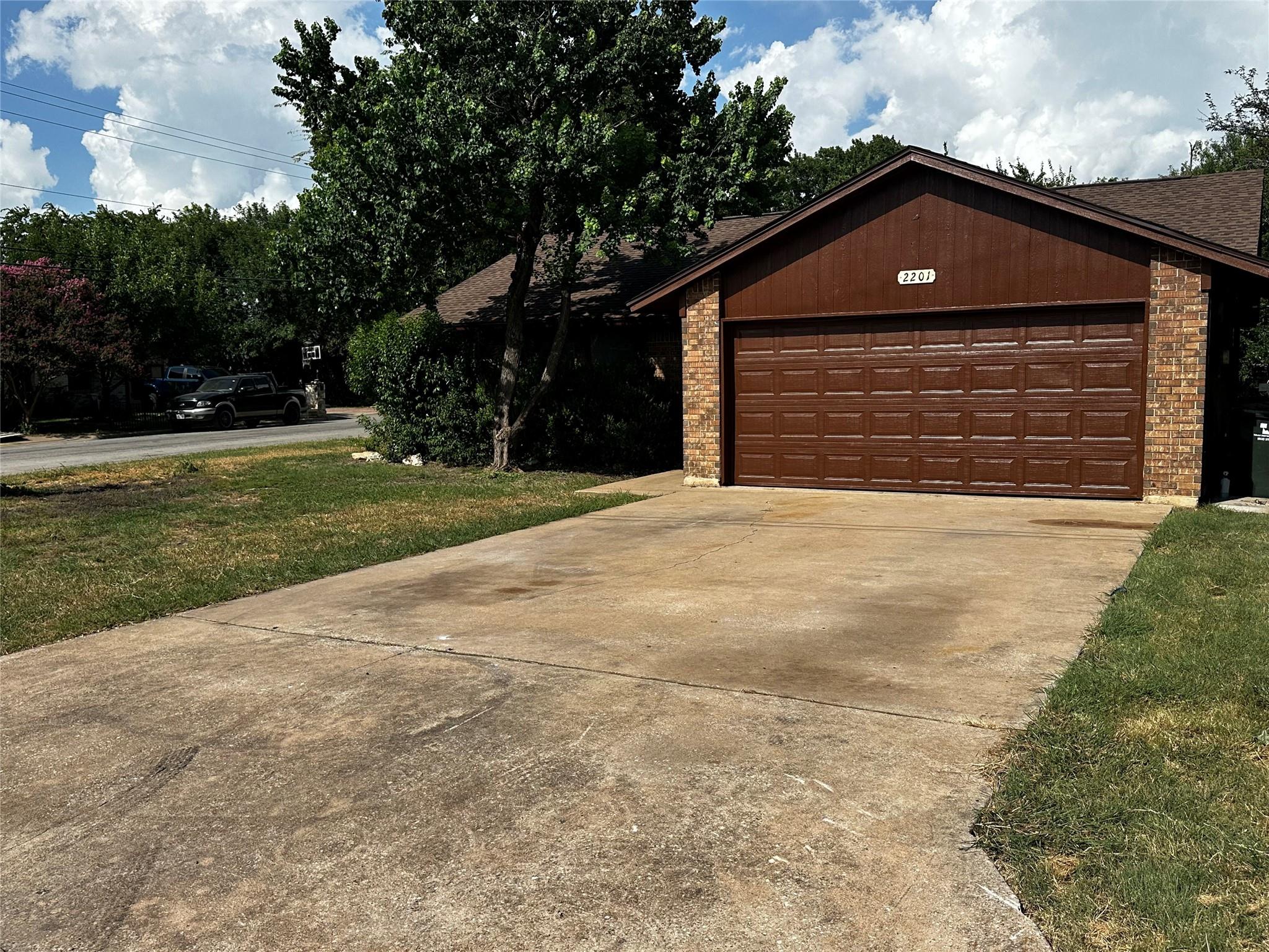 2201 Winchester Dr, Georgetown, TX 78626