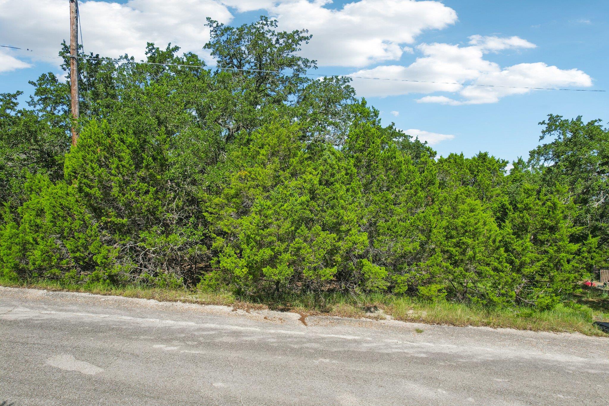 3806 Cedar Gln, Lago Vista, TX 78645