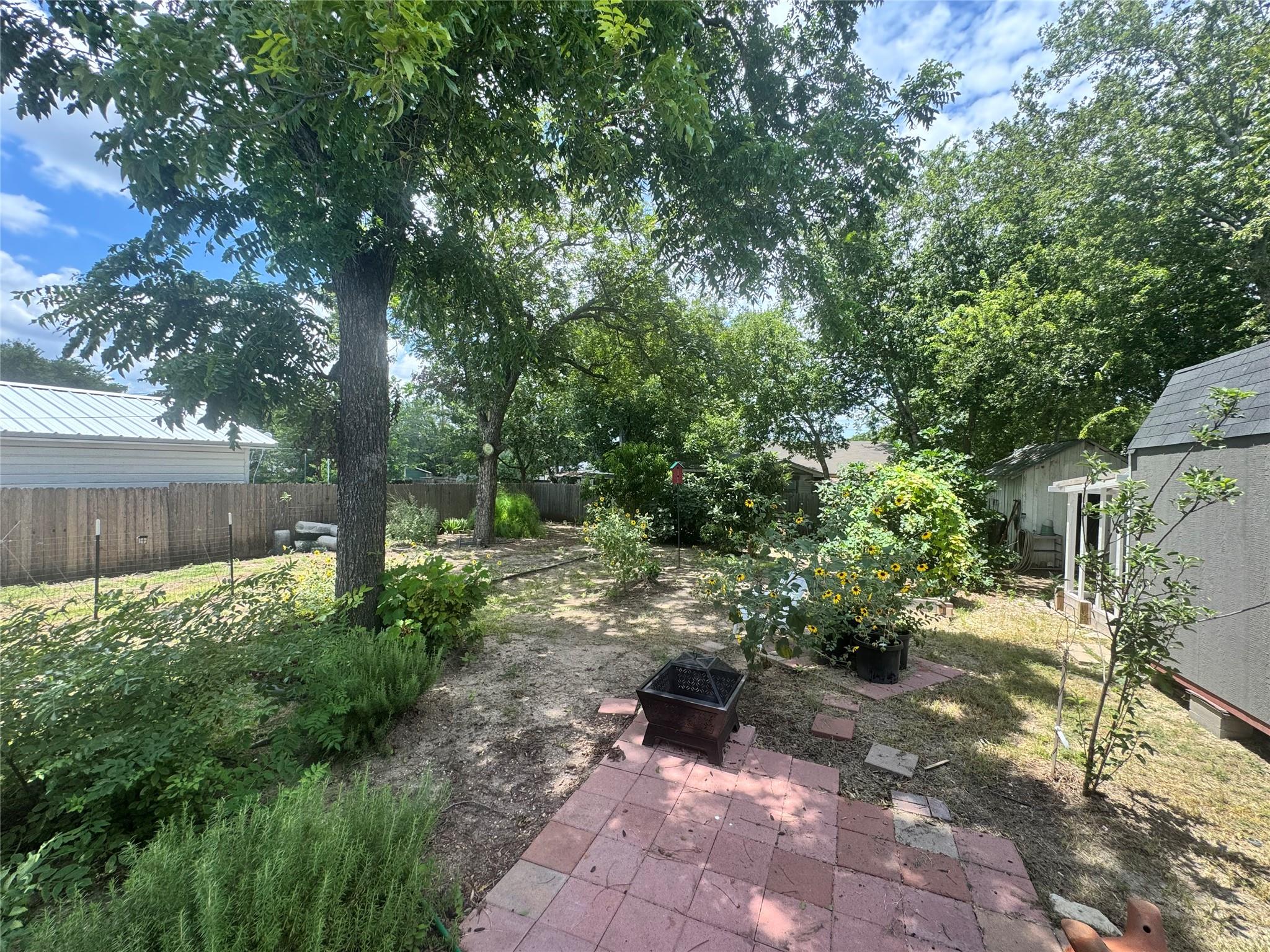 110 S Porter St, Lampasas, TX 76550