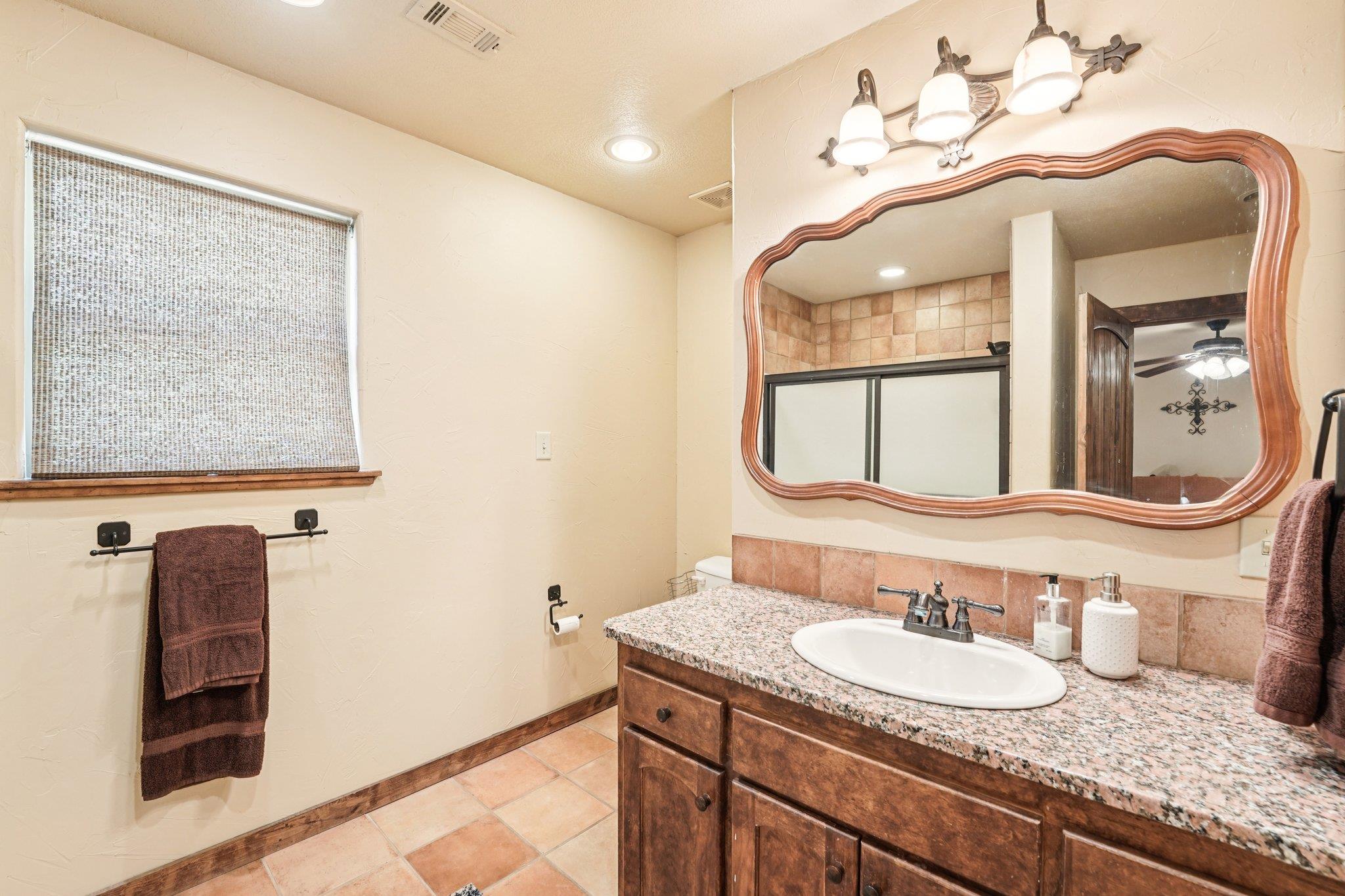 190 Private Road 3011, Lampasas, TX 76550