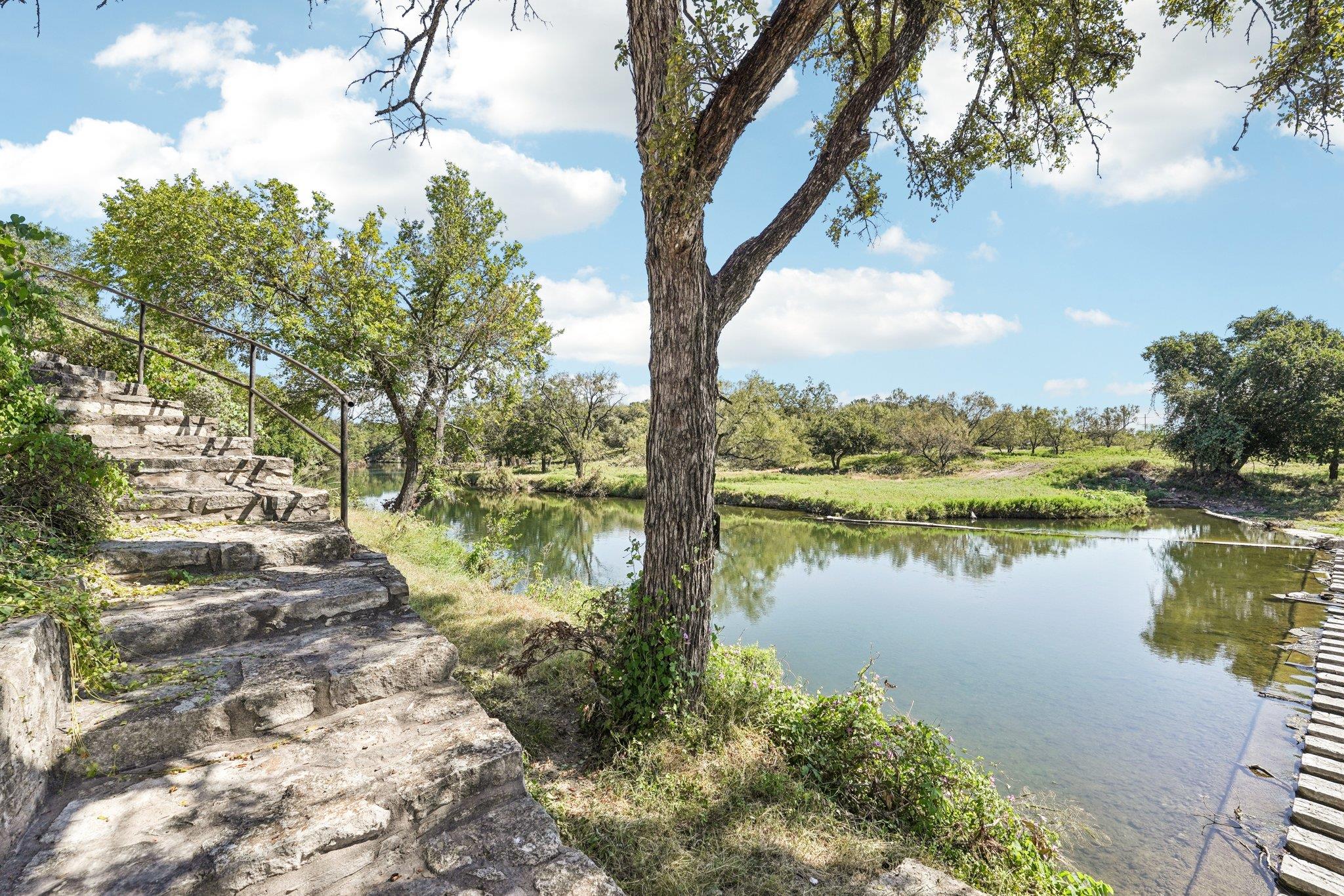 190 Private Road 3011, Lampasas, TX 76550