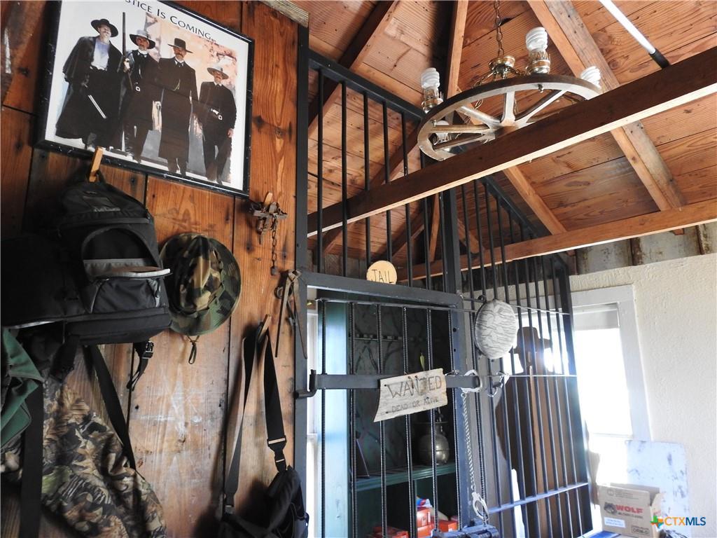 190 Private Road 3011, Lampasas, TX 76550