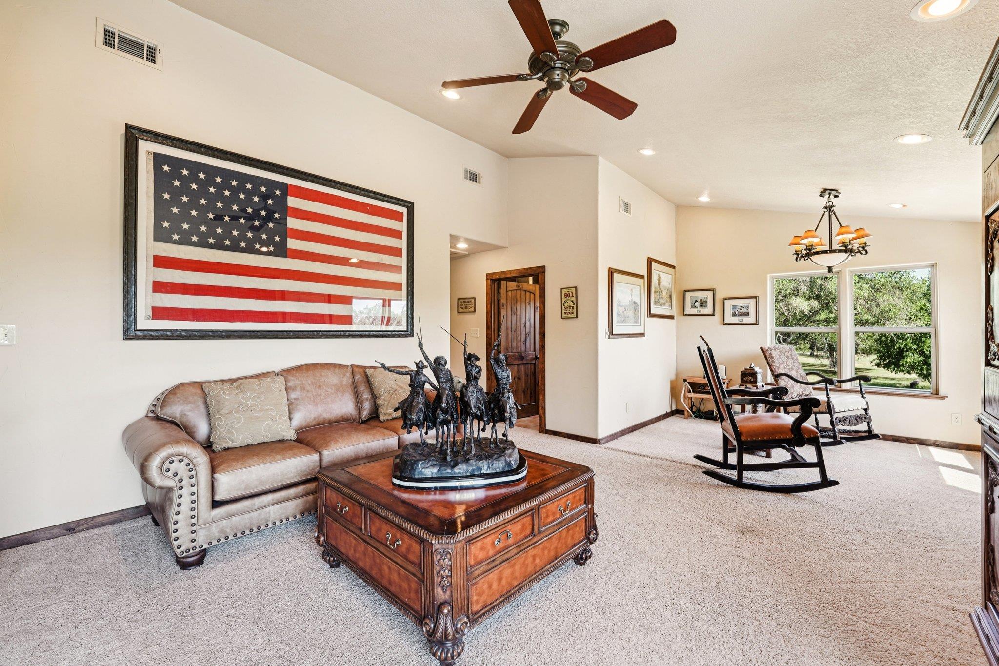 190 Private Road 3011, Lampasas, TX 76550