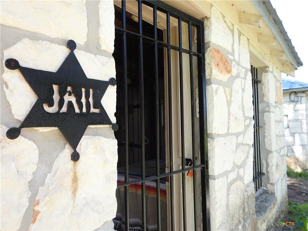 190 Private Road 3011, Lampasas, TX 76550