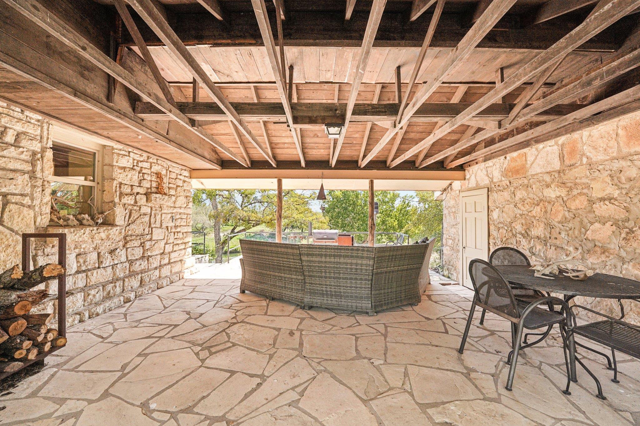 190 Private Road 3011, Lampasas, TX 76550