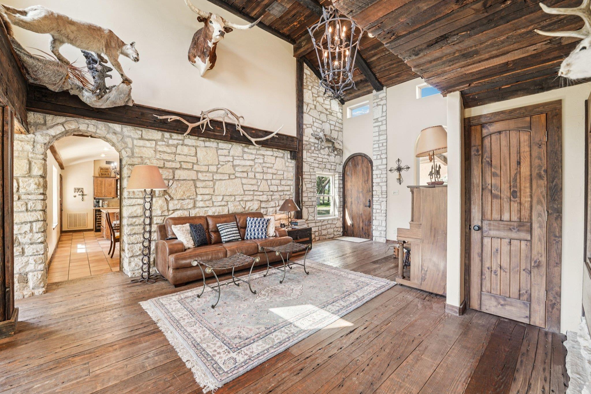 190 Private Road 3011, Lampasas, TX 76550