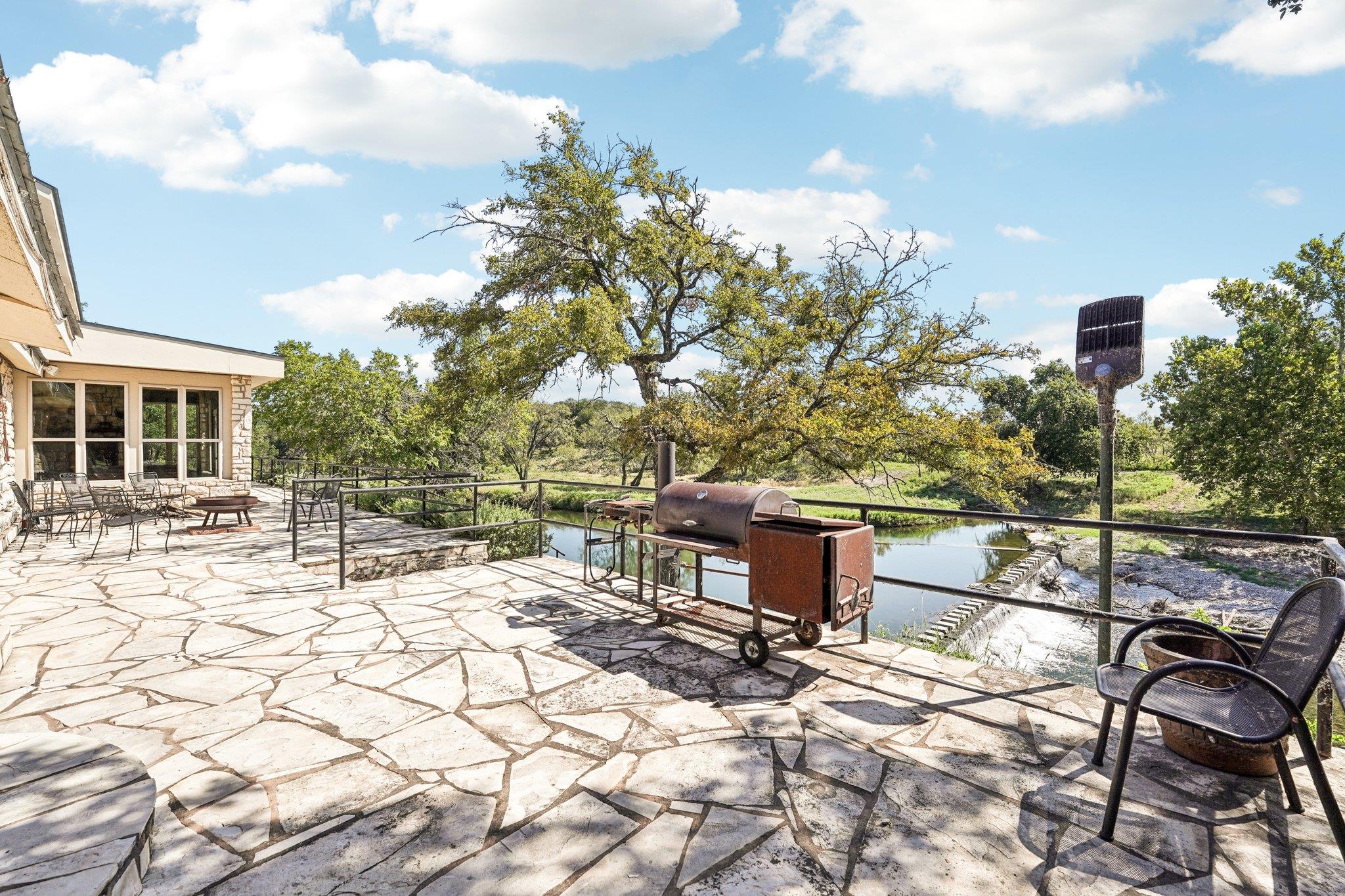 190 Private Road 3011, Lampasas, TX 76550