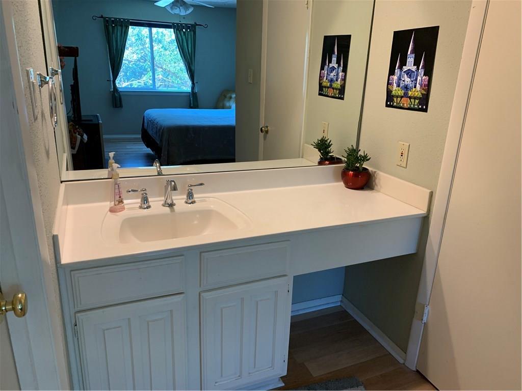 8210 Bent Tree # 226, Austin, TX 78759