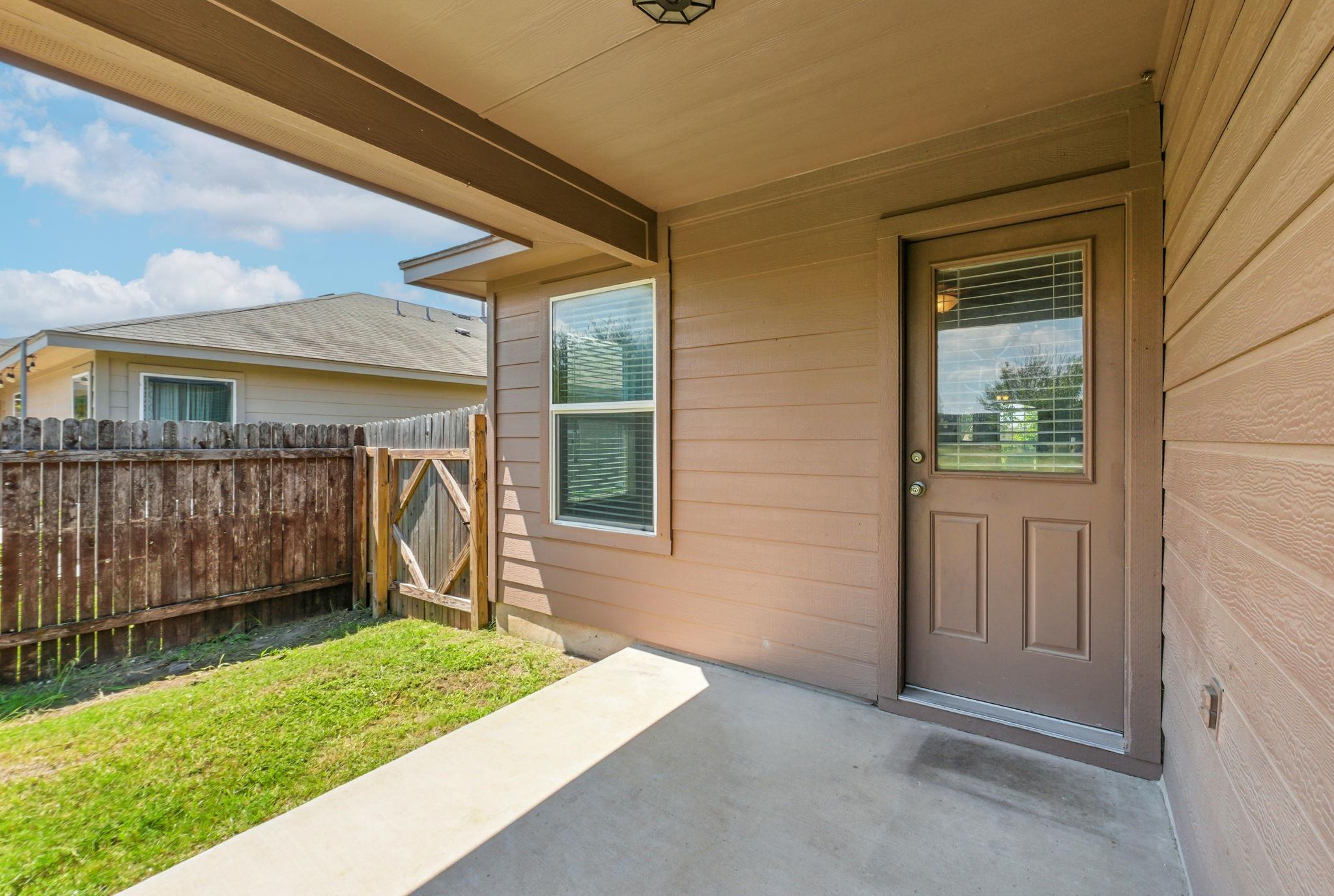 2840 Hearthsong Loop, Round Rock, TX 78665