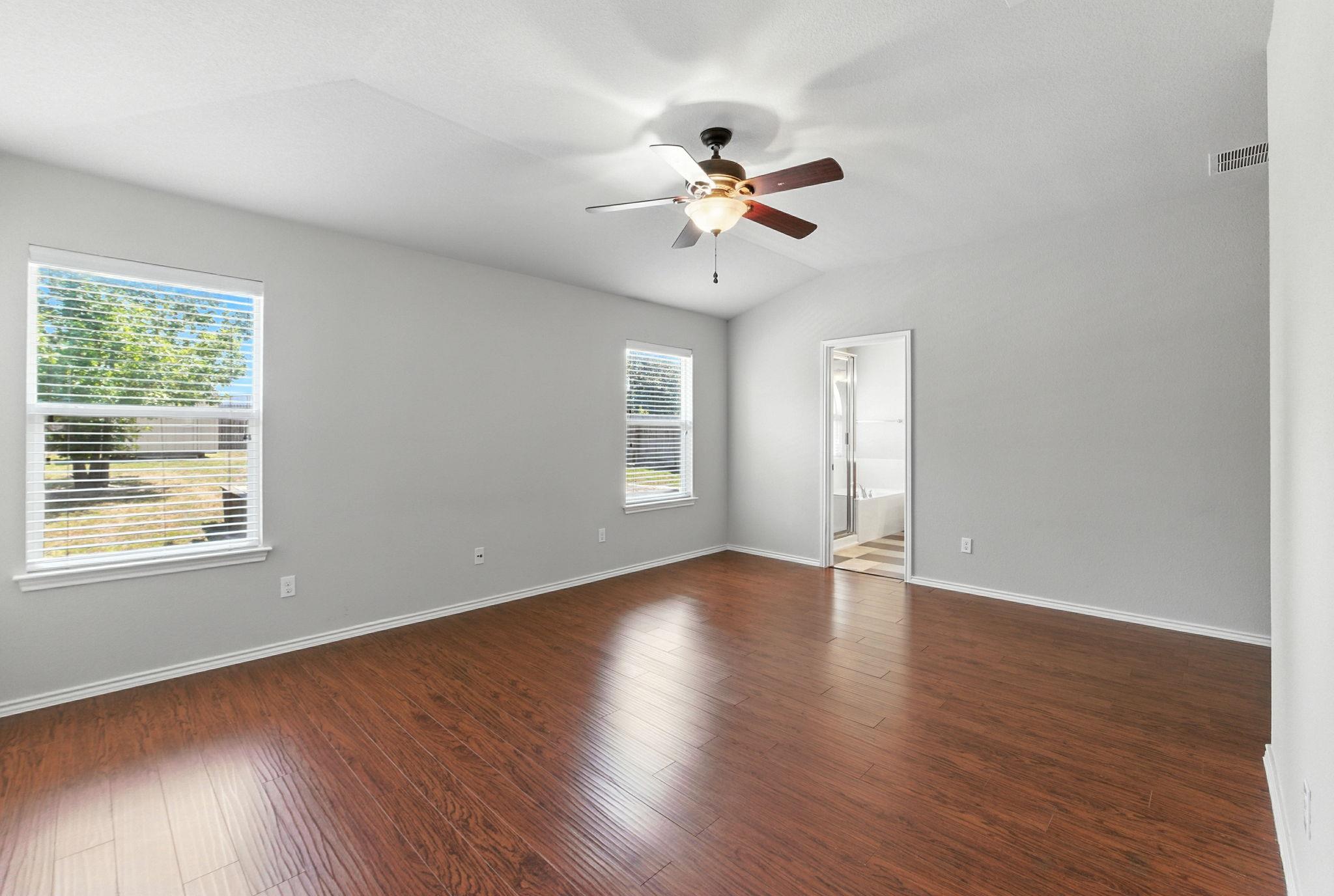 2840 Hearthsong Loop, Round Rock, TX 78665