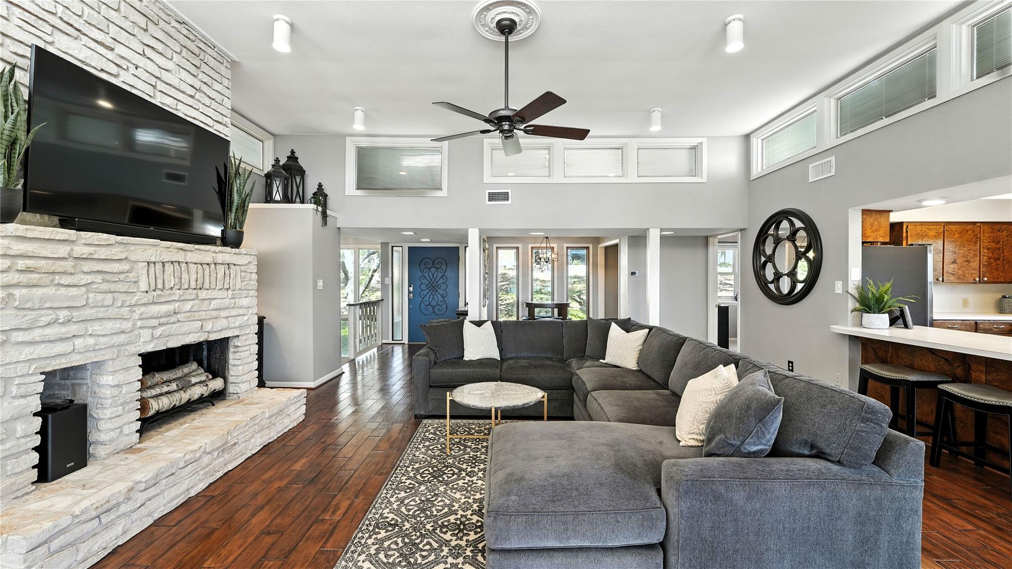 18306 Austin Blvd # 2, Lago Vista, TX 78645
