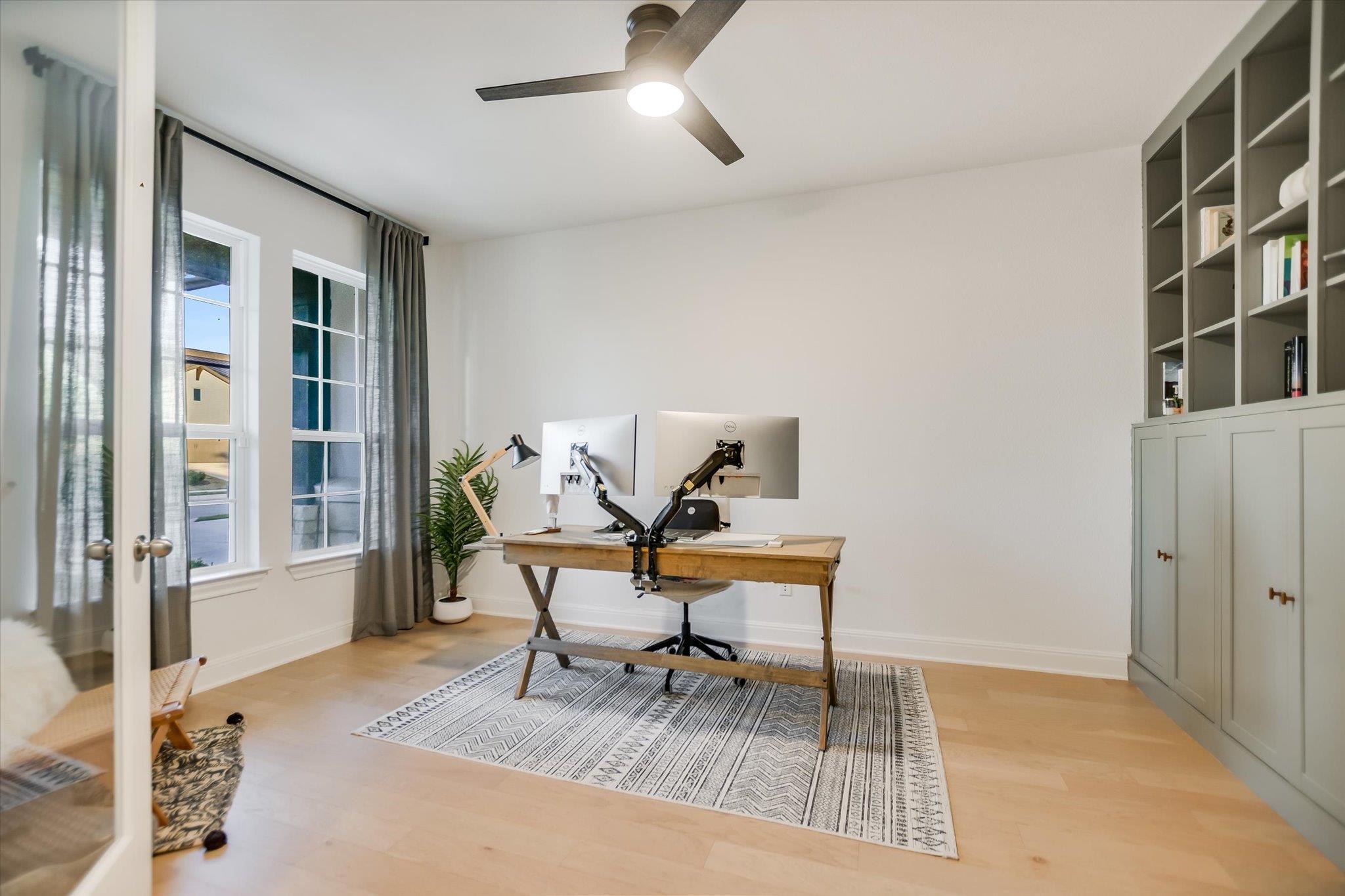 5608 Cimarron Ridge Ln, Austin, TX 78738
