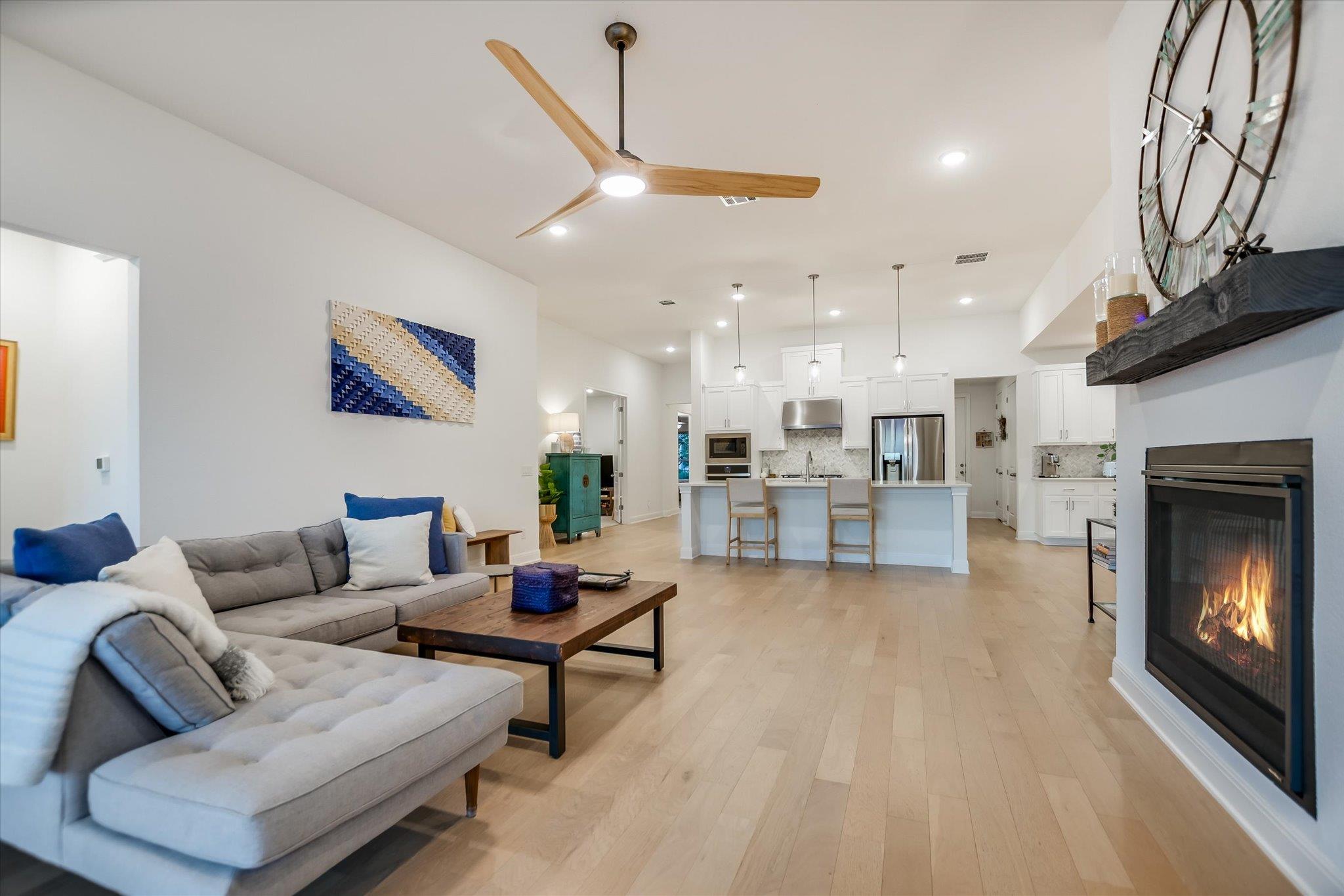 5608 Cimarron Ridge Ln, Austin, TX 78738