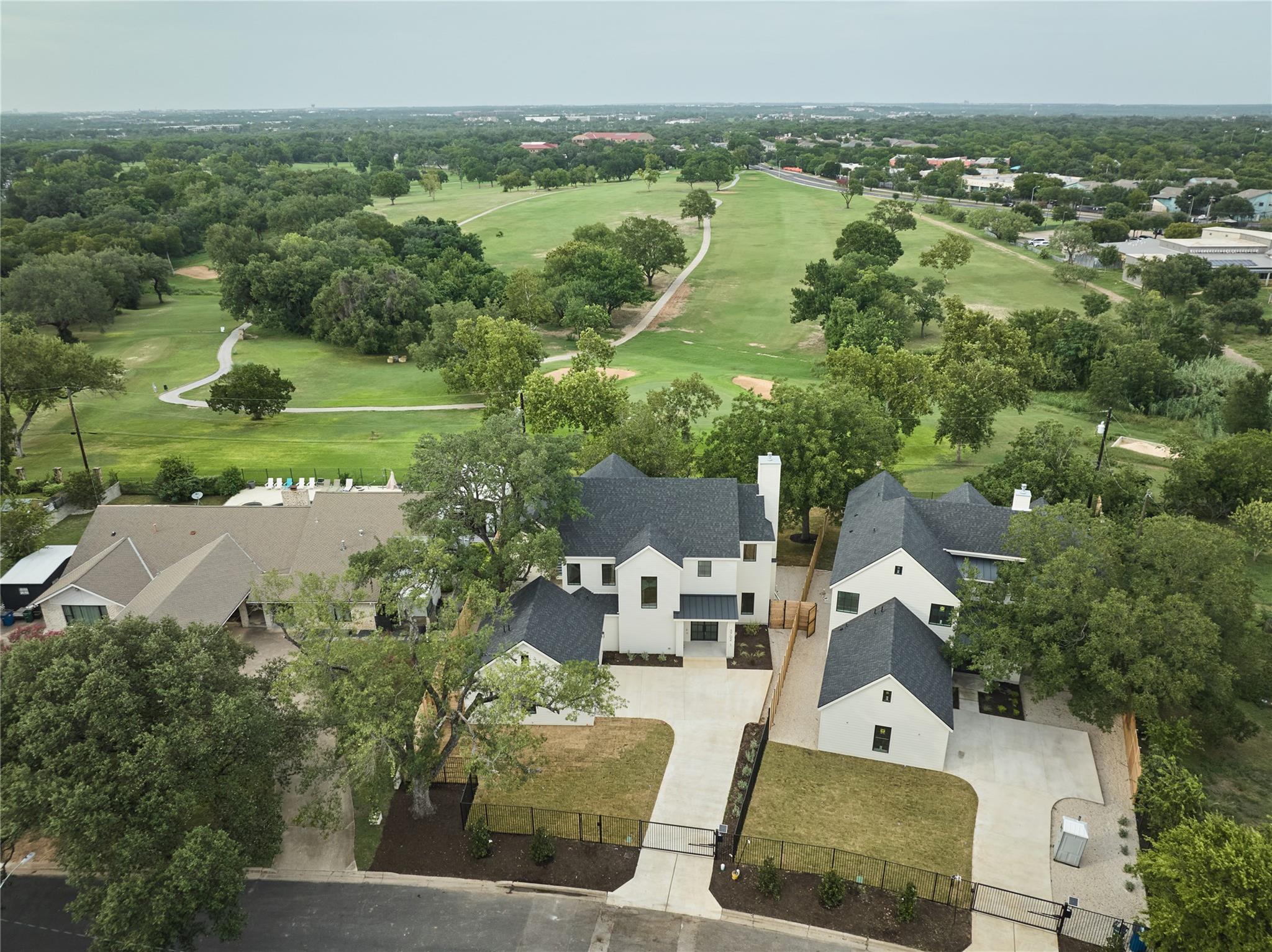 5702-2 Penick Dr, Austin, TX 78741