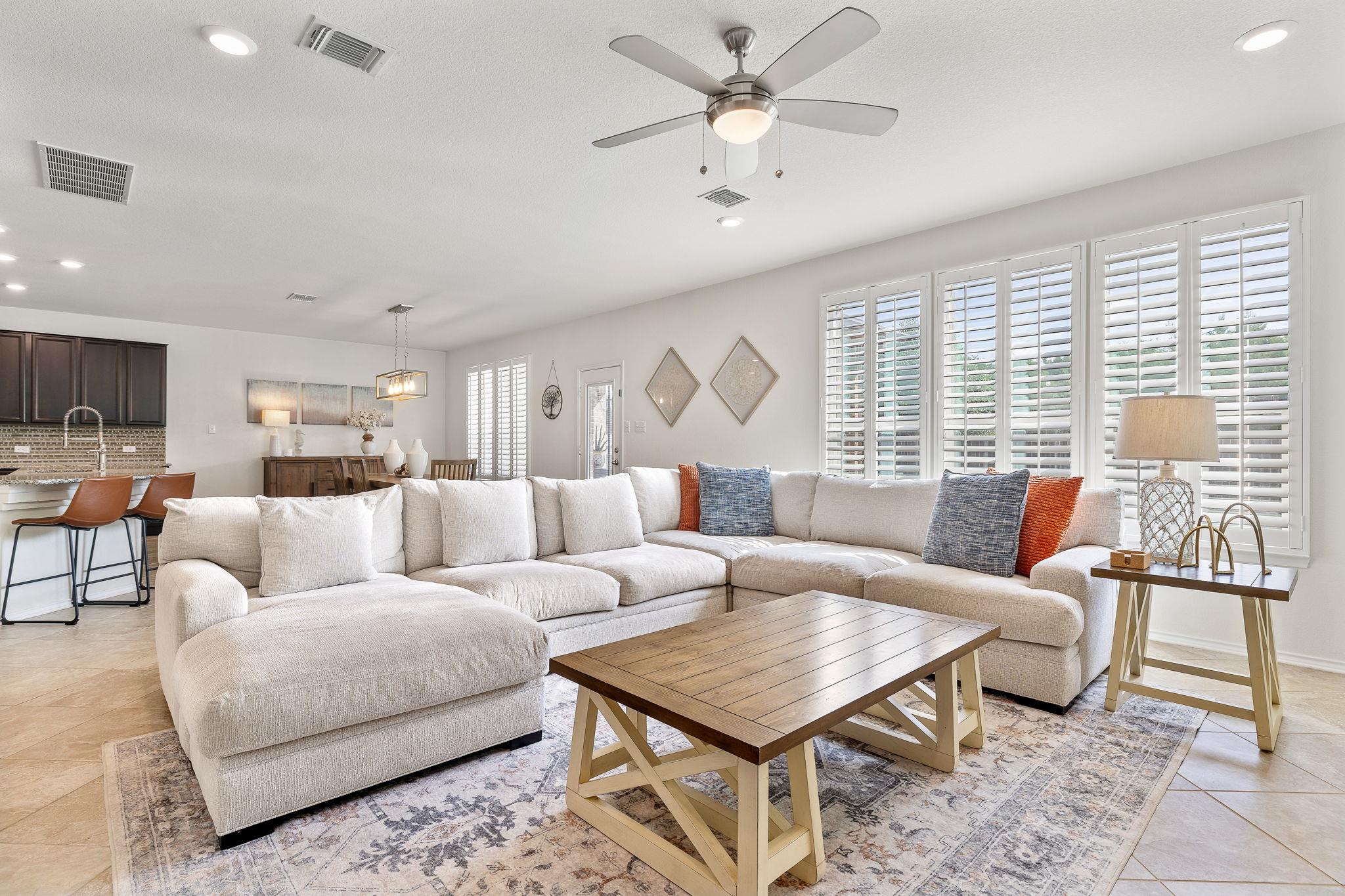 31431 Kingsway Rd, Georgetown, TX 78628
