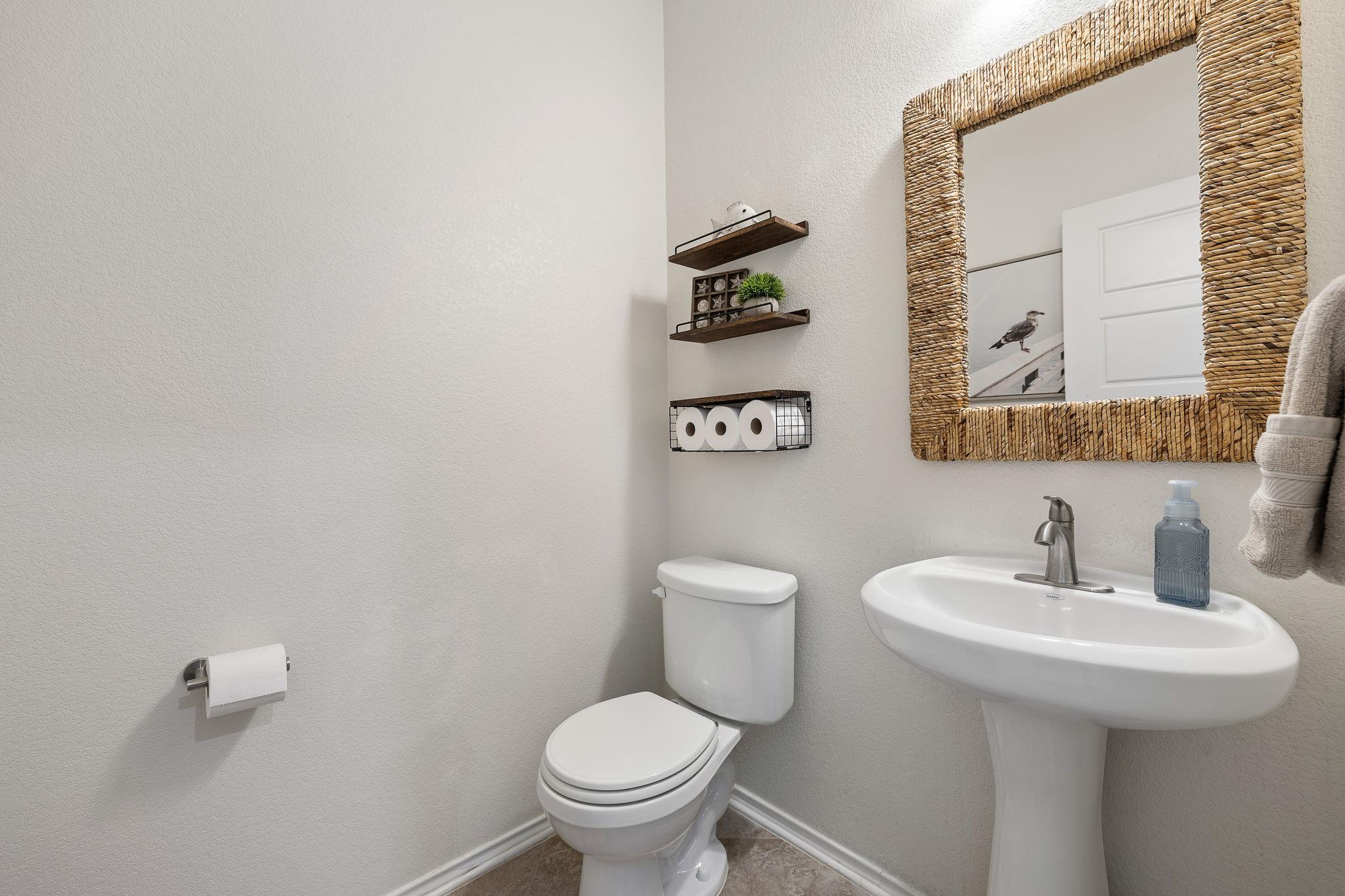 31431 Kingsway Rd, Georgetown, TX 78628