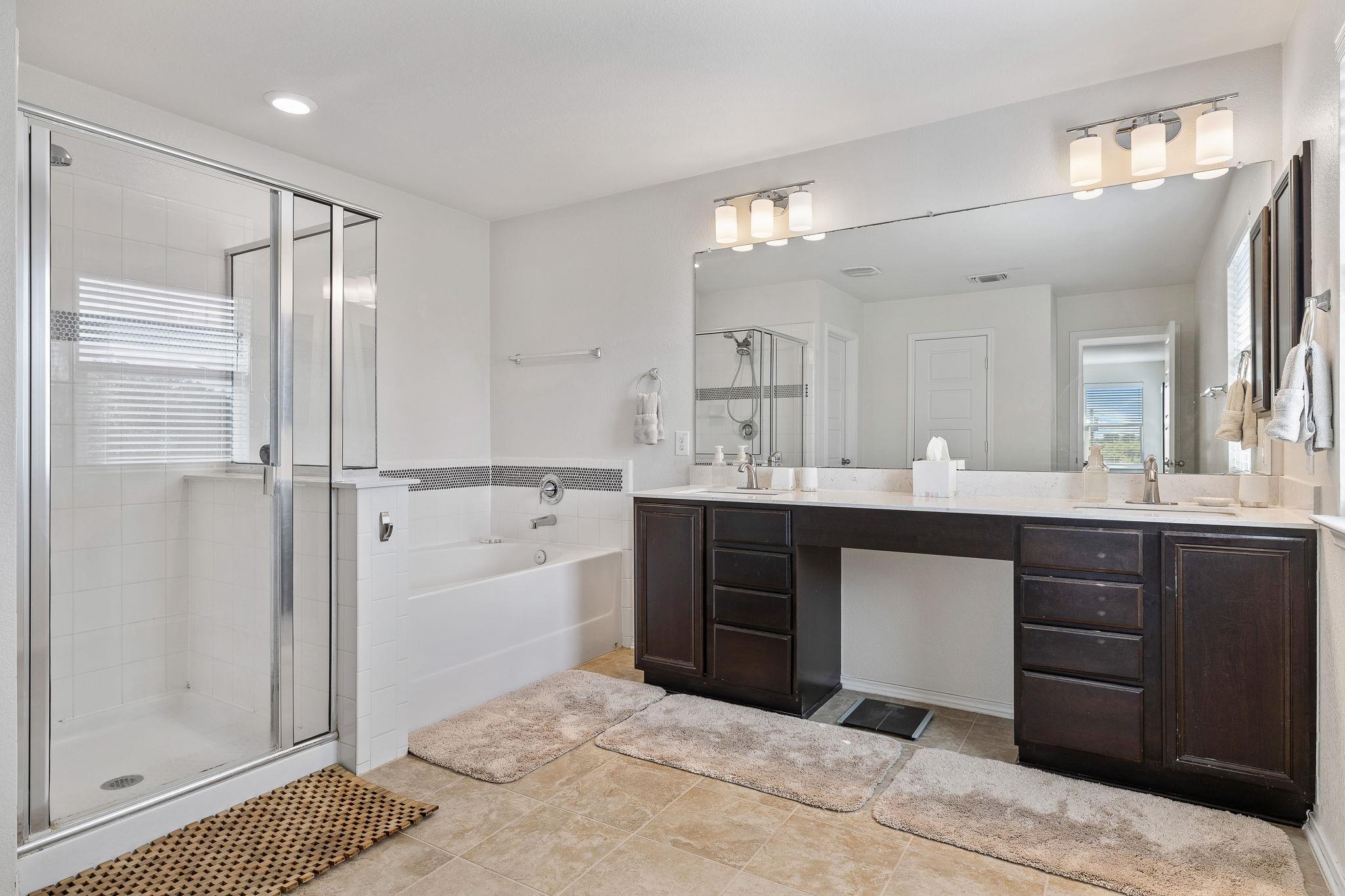 31431 Kingsway Rd, Georgetown, TX 78628