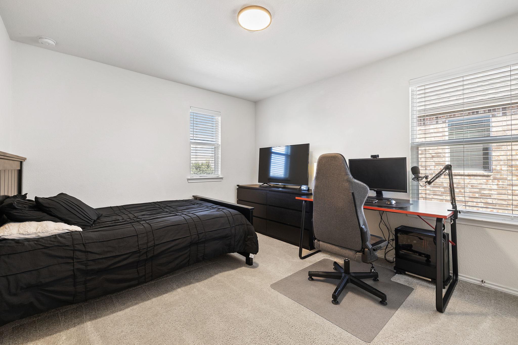 31431 Kingsway Rd, Georgetown, TX 78628