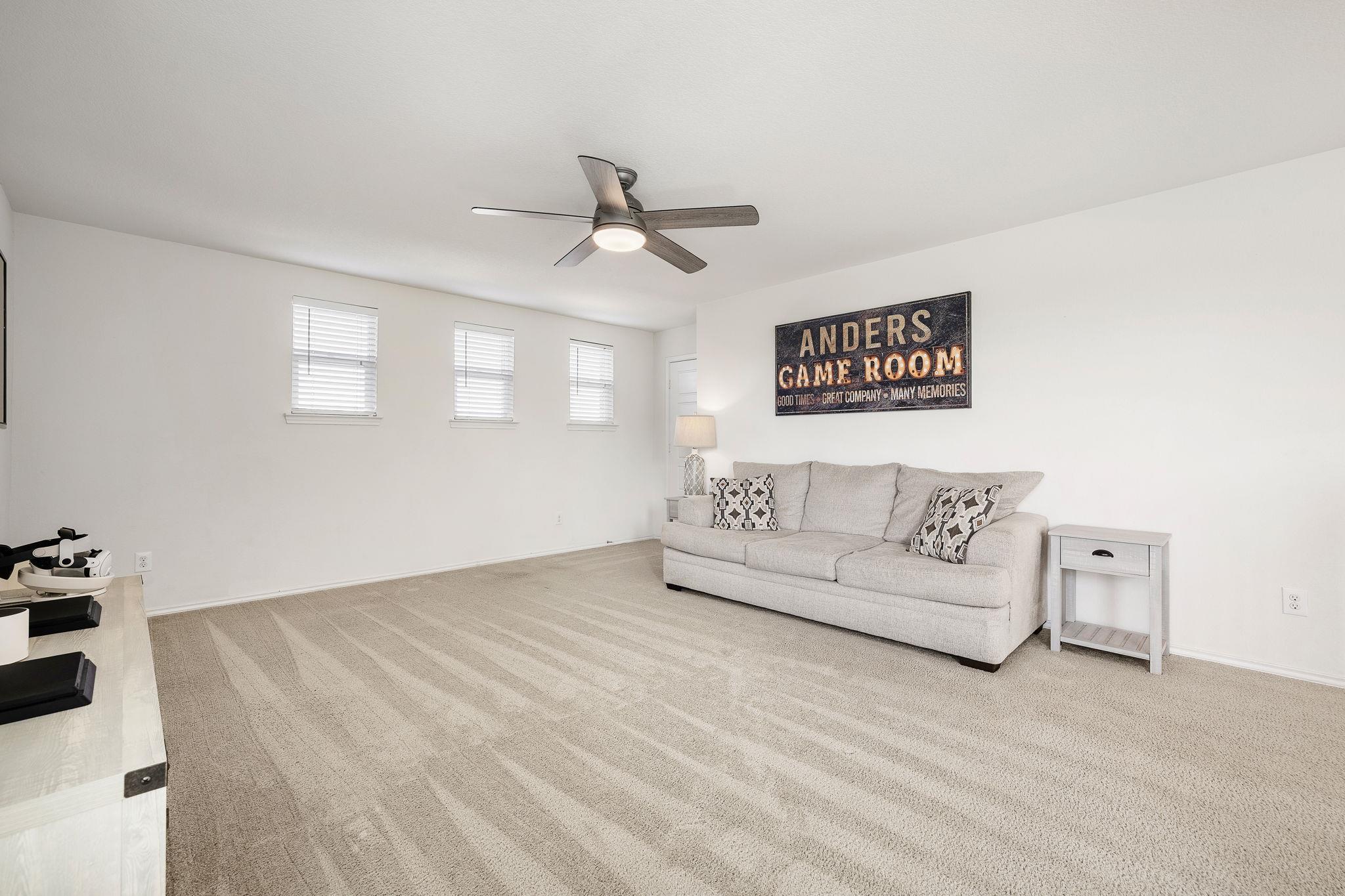 31431 Kingsway Rd, Georgetown, TX 78628