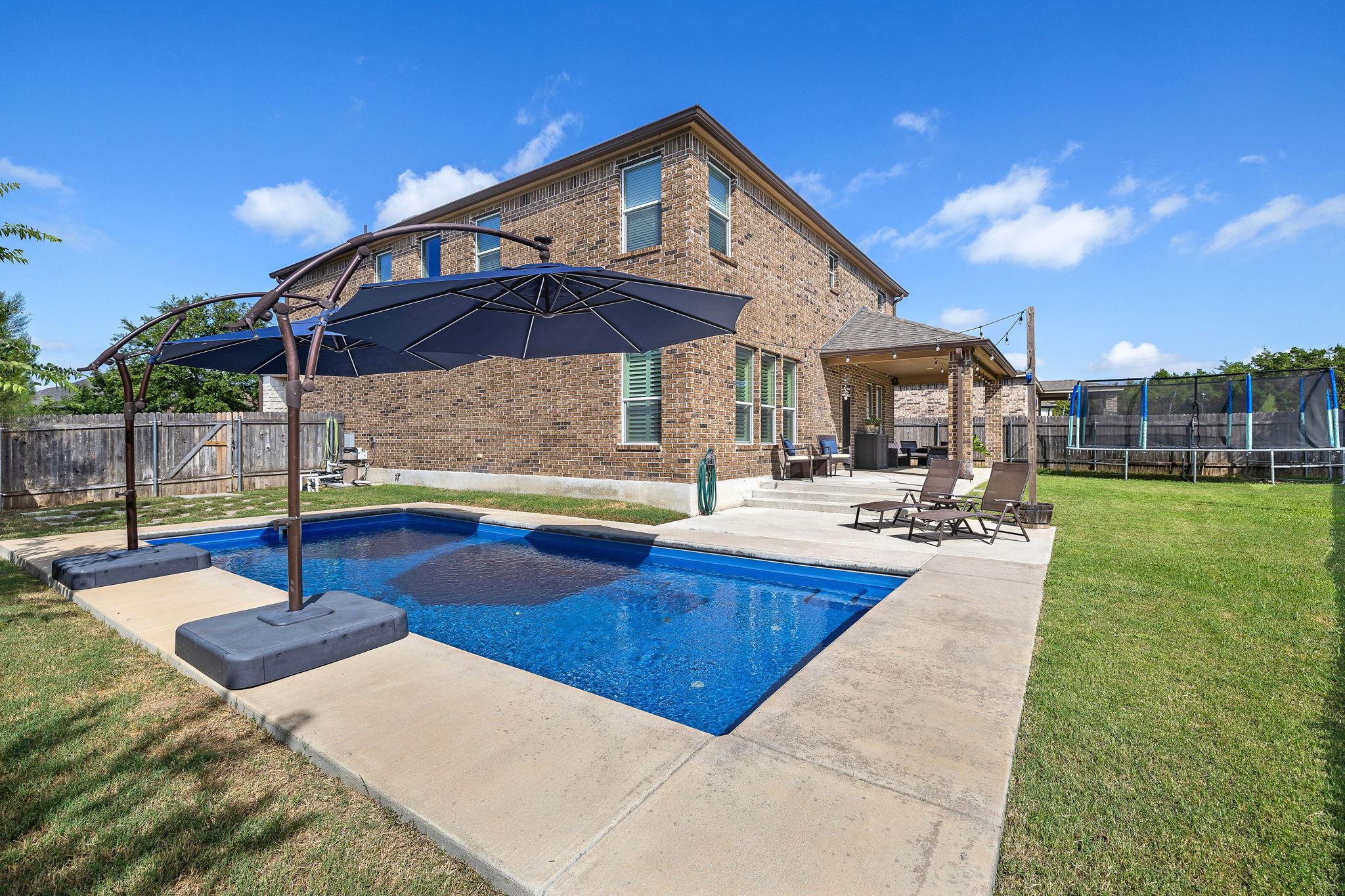 31431 Kingsway Rd, Georgetown, TX 78628