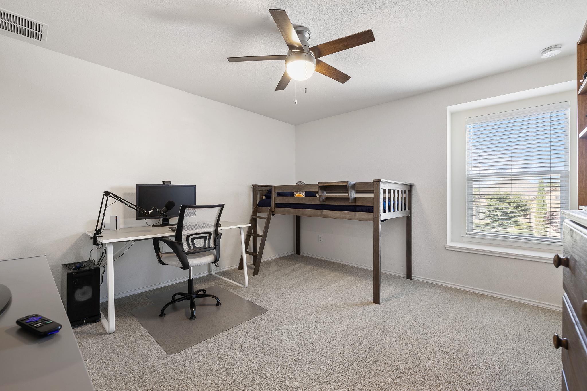 31431 Kingsway Rd, Georgetown, TX 78628