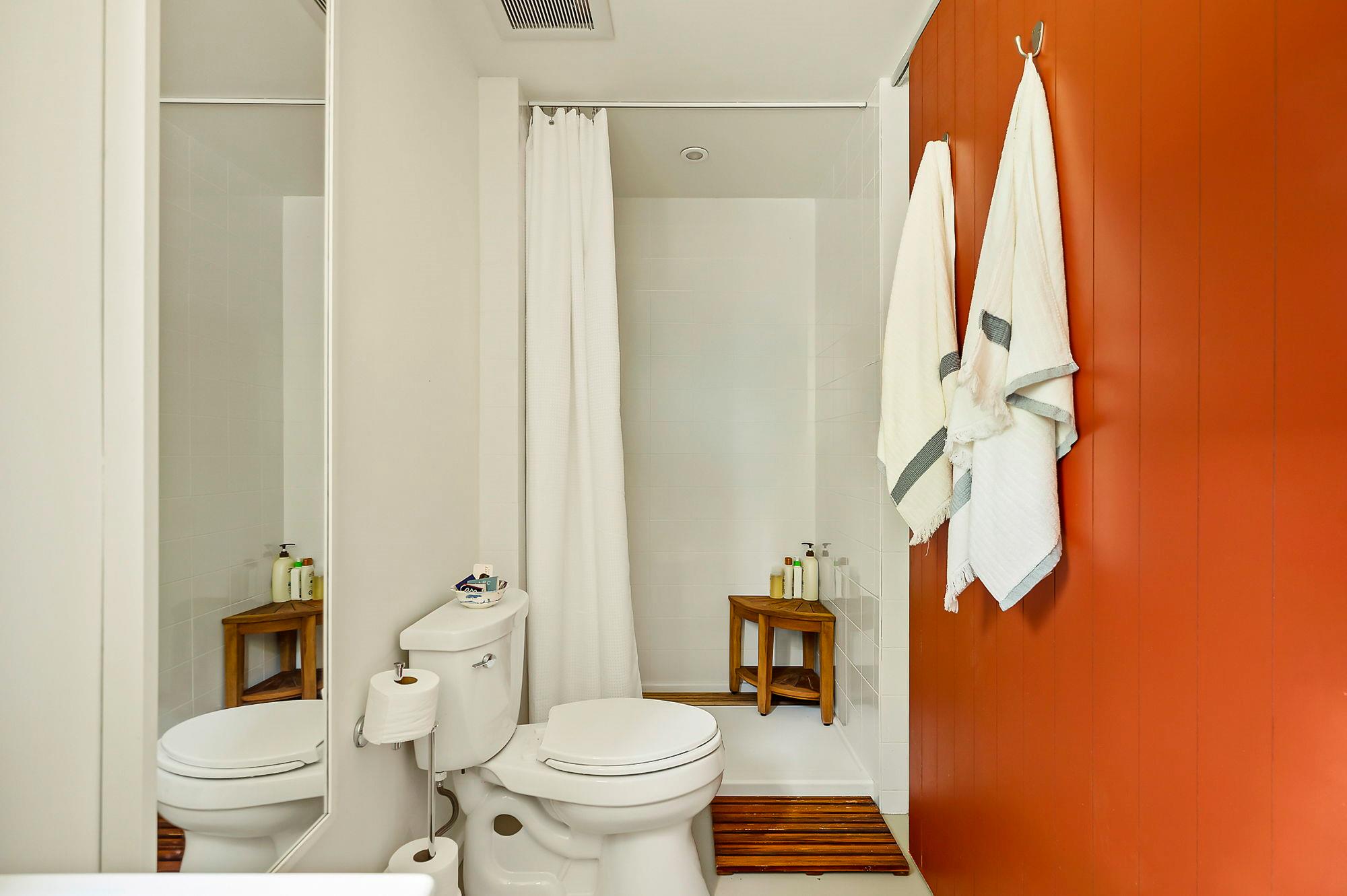 1001 Daniel Dr, Austin, TX 78704