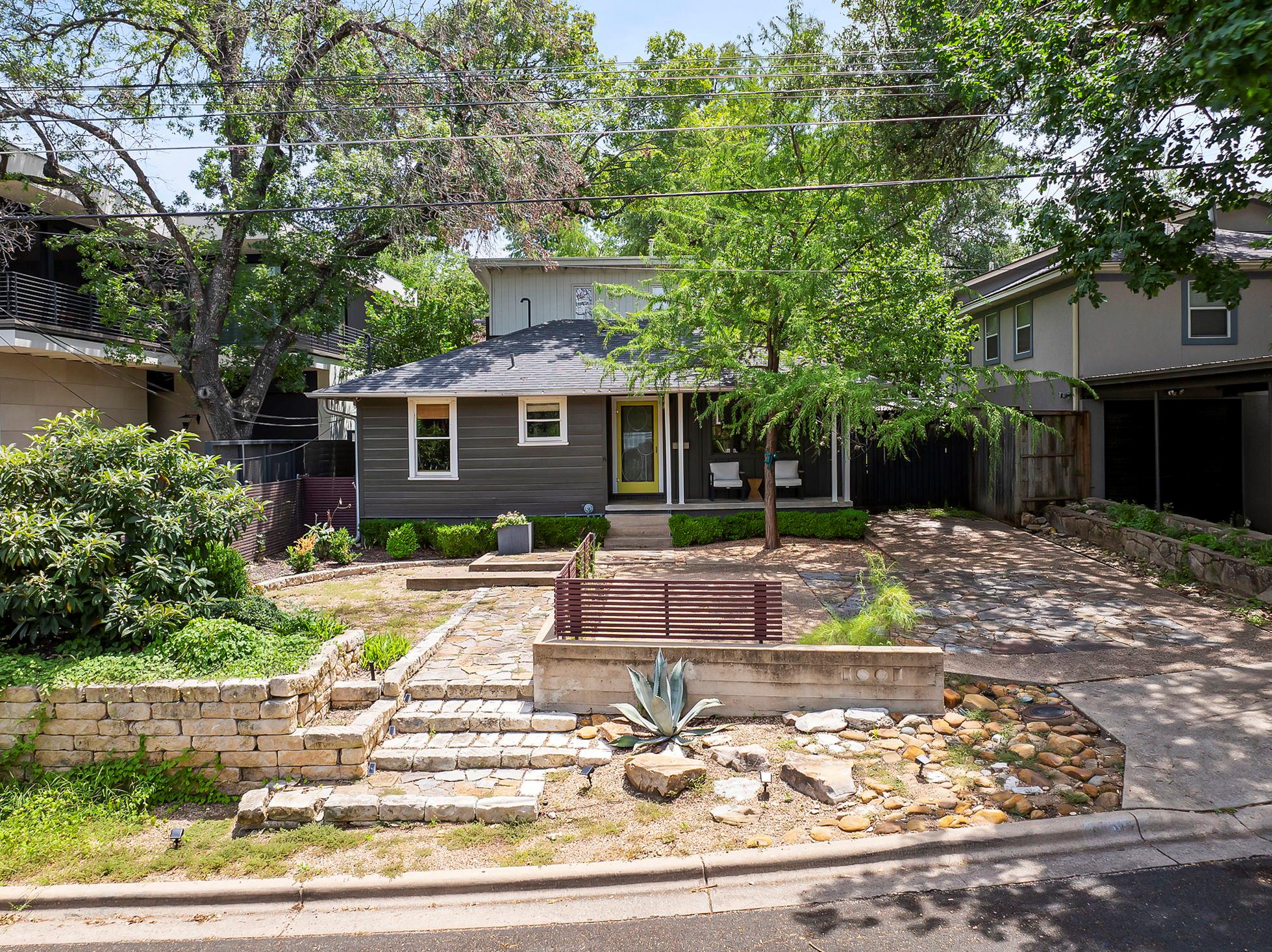 1001 Daniel Dr, Austin, TX 78704