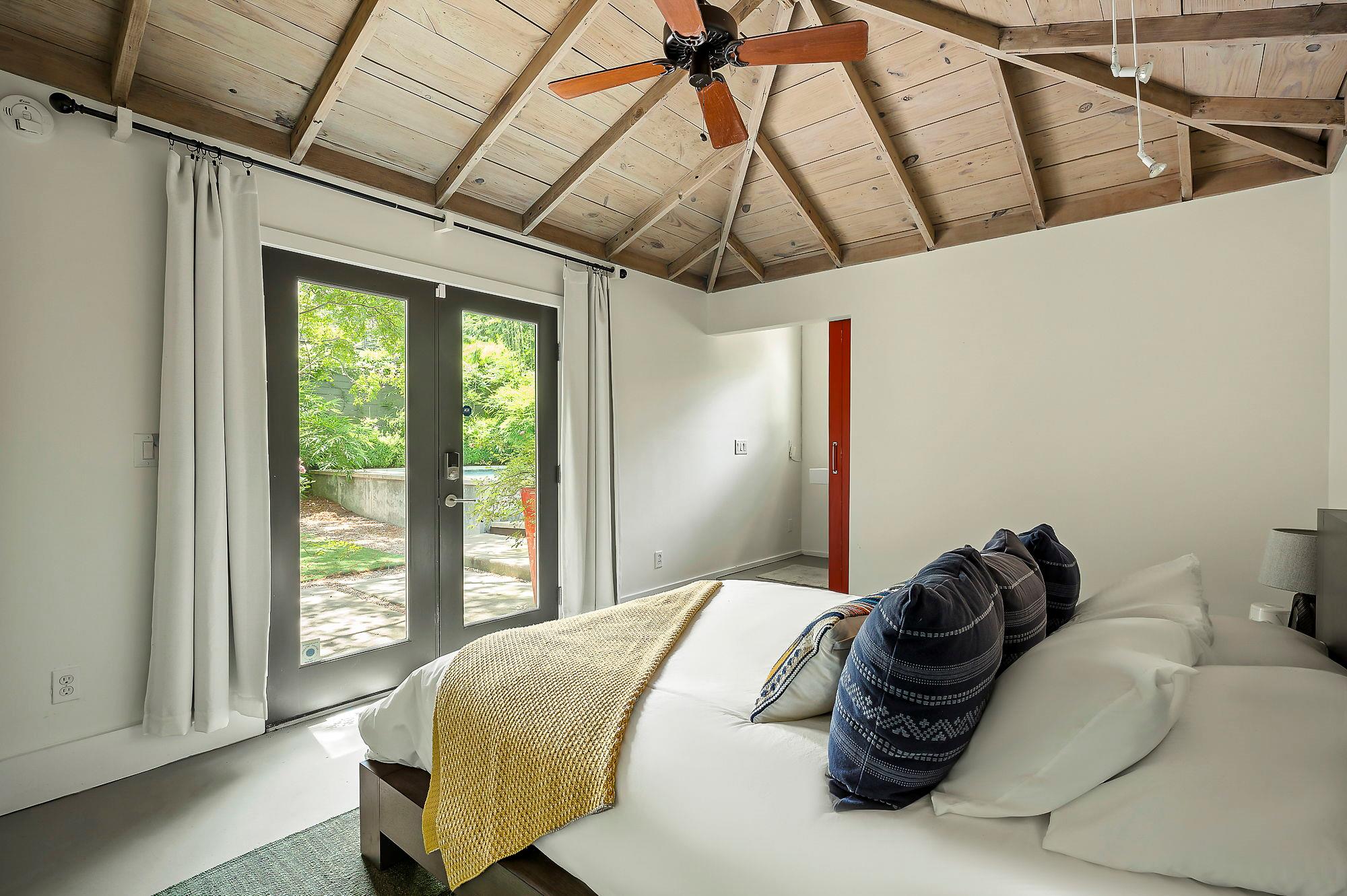 1001 Daniel Dr, Austin, TX 78704