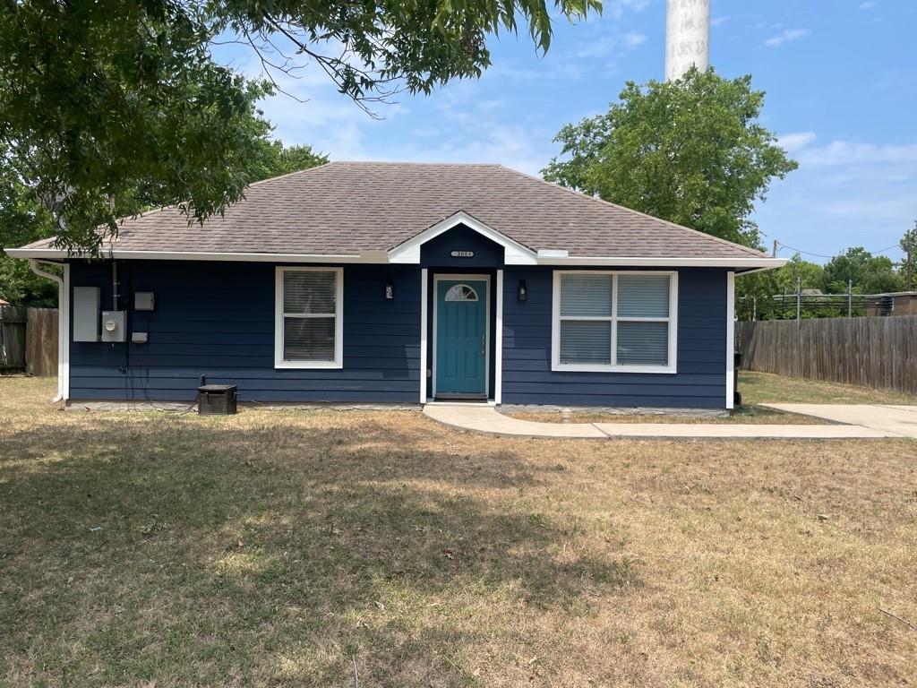 205 College St # B, Hutto, TX 78634