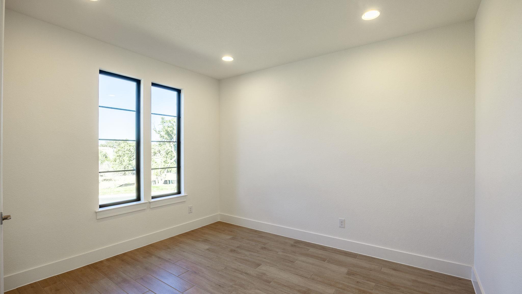 1332 White Daisy Ln, Georgetown, TX 78628