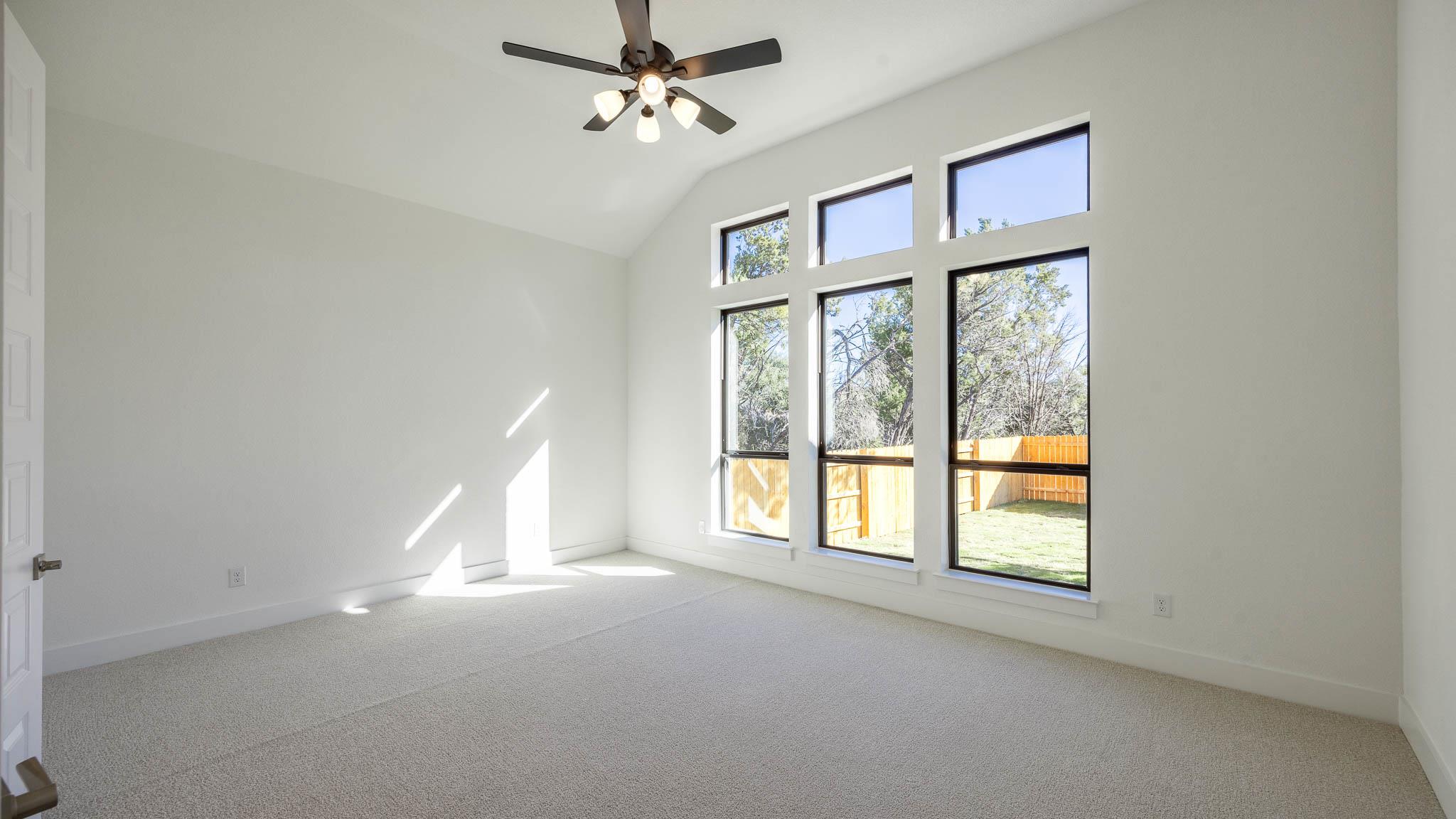 1332 White Daisy Ln, Georgetown, TX 78628