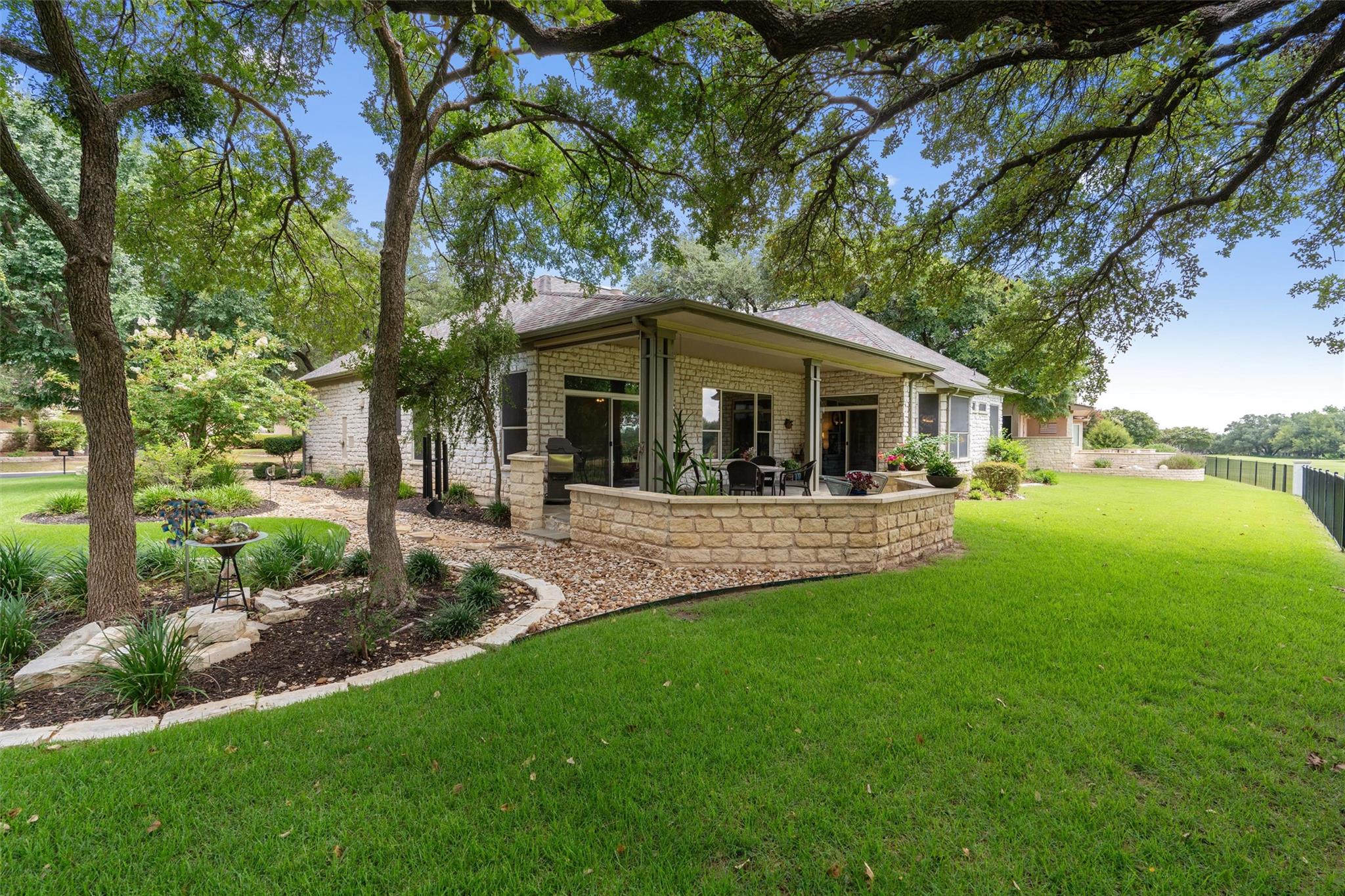 125 Old Chisholm Trl, Georgetown, TX 78633