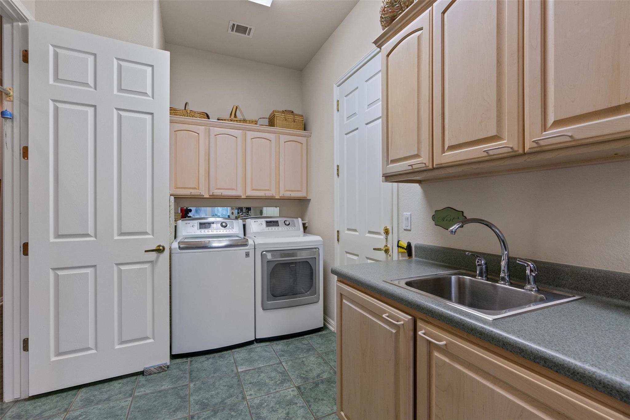 125 Old Chisholm Trl, Georgetown, TX 78633