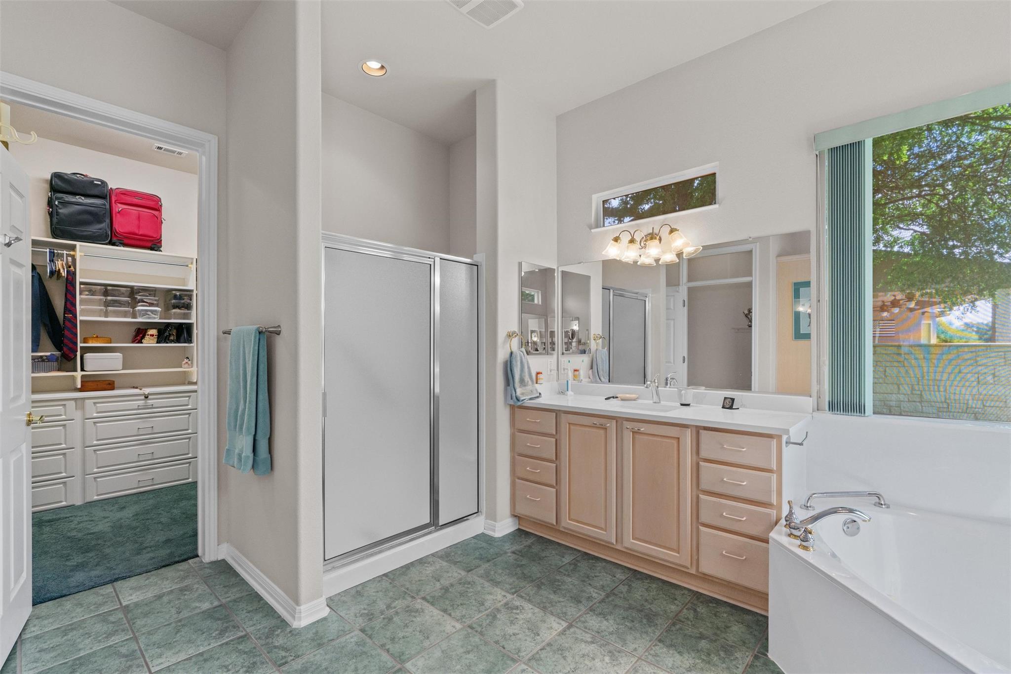 125 Old Chisholm Trl, Georgetown, TX 78633