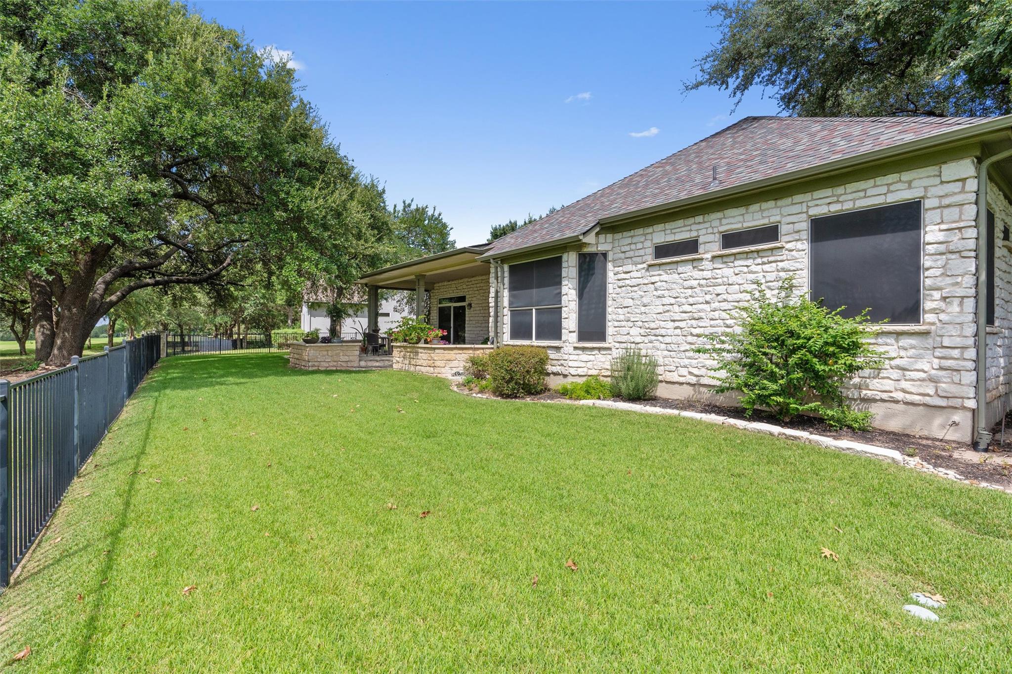 125 Old Chisholm Trl, Georgetown, TX 78633
