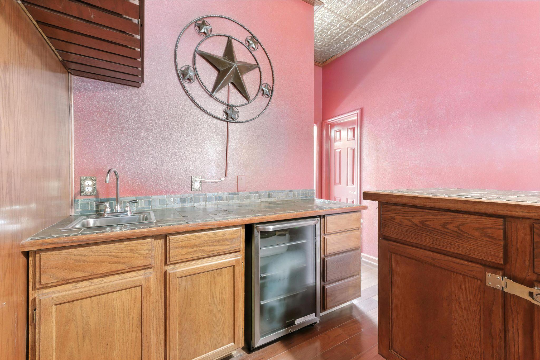 1331 Anna Ct, Cedar Park, TX 78613