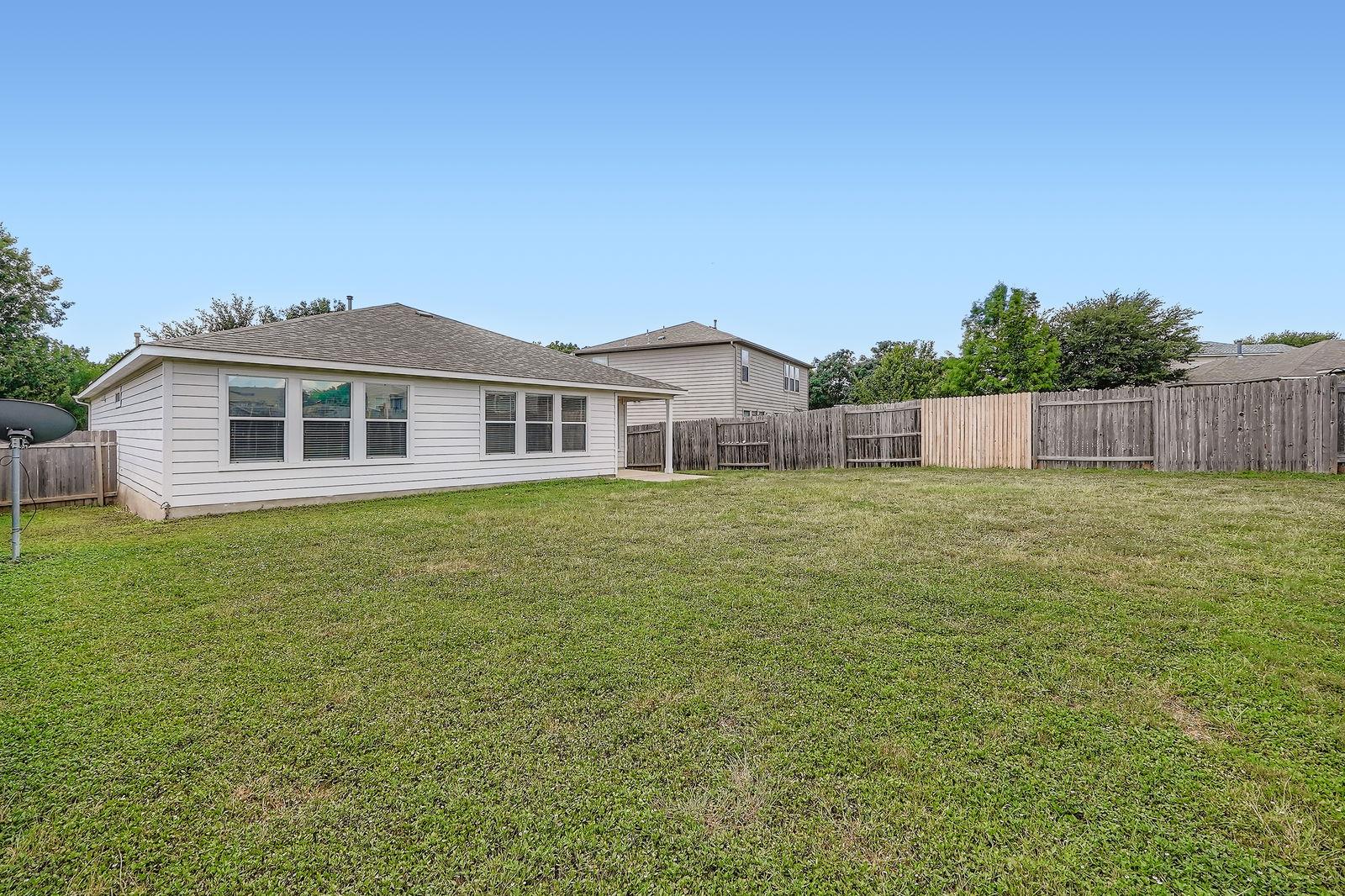 142 Sassafras Cv, Kyle, TX 78640