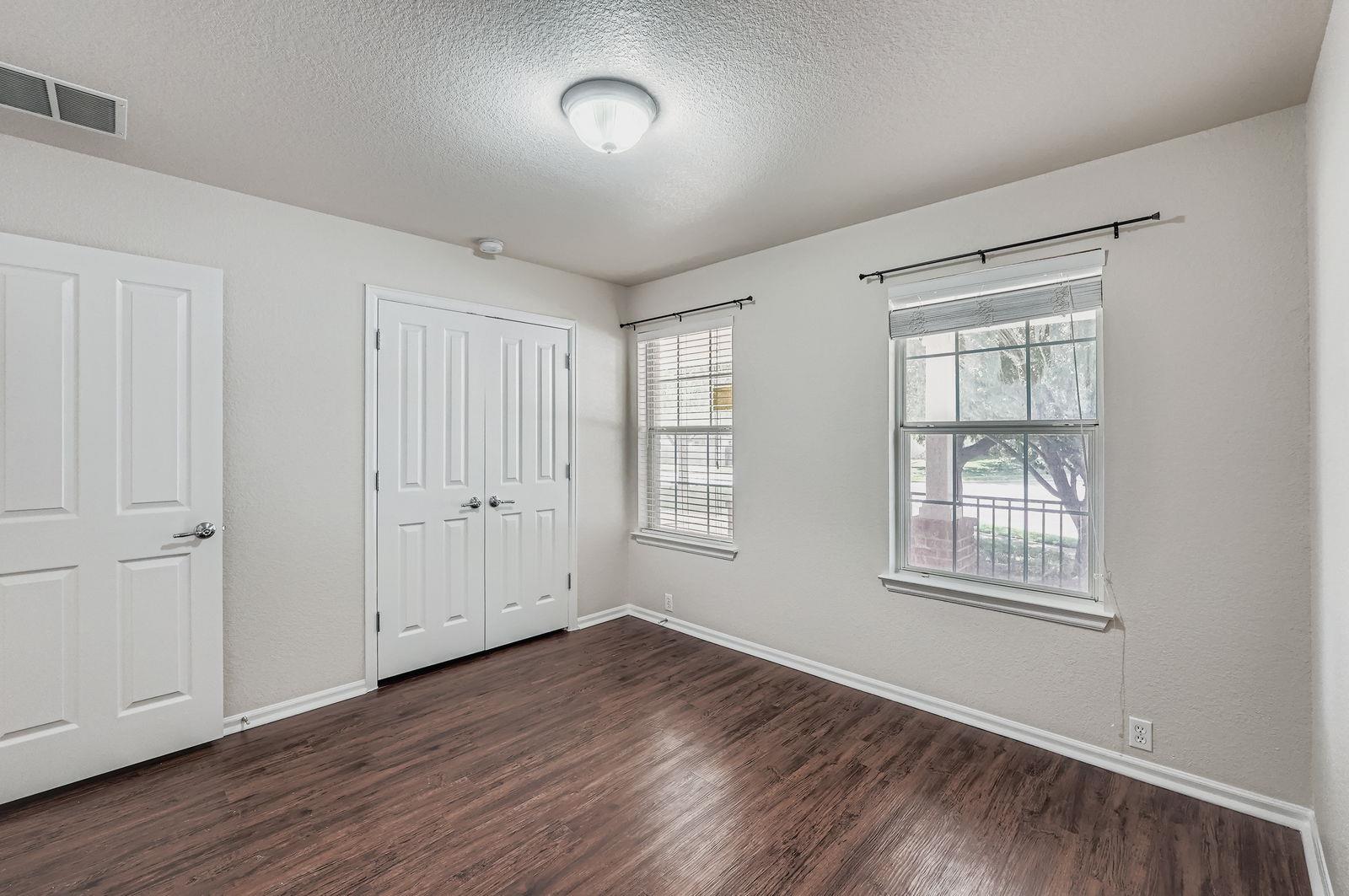 142 Sassafras Cv, Kyle, TX 78640