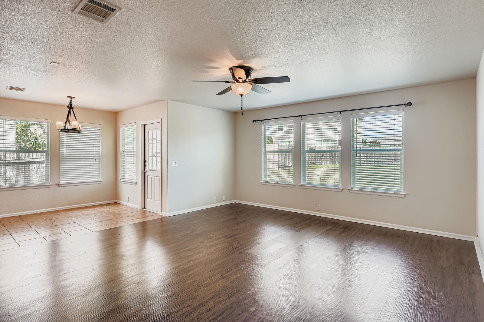 142 Sassafras Cv, Kyle, TX 78640