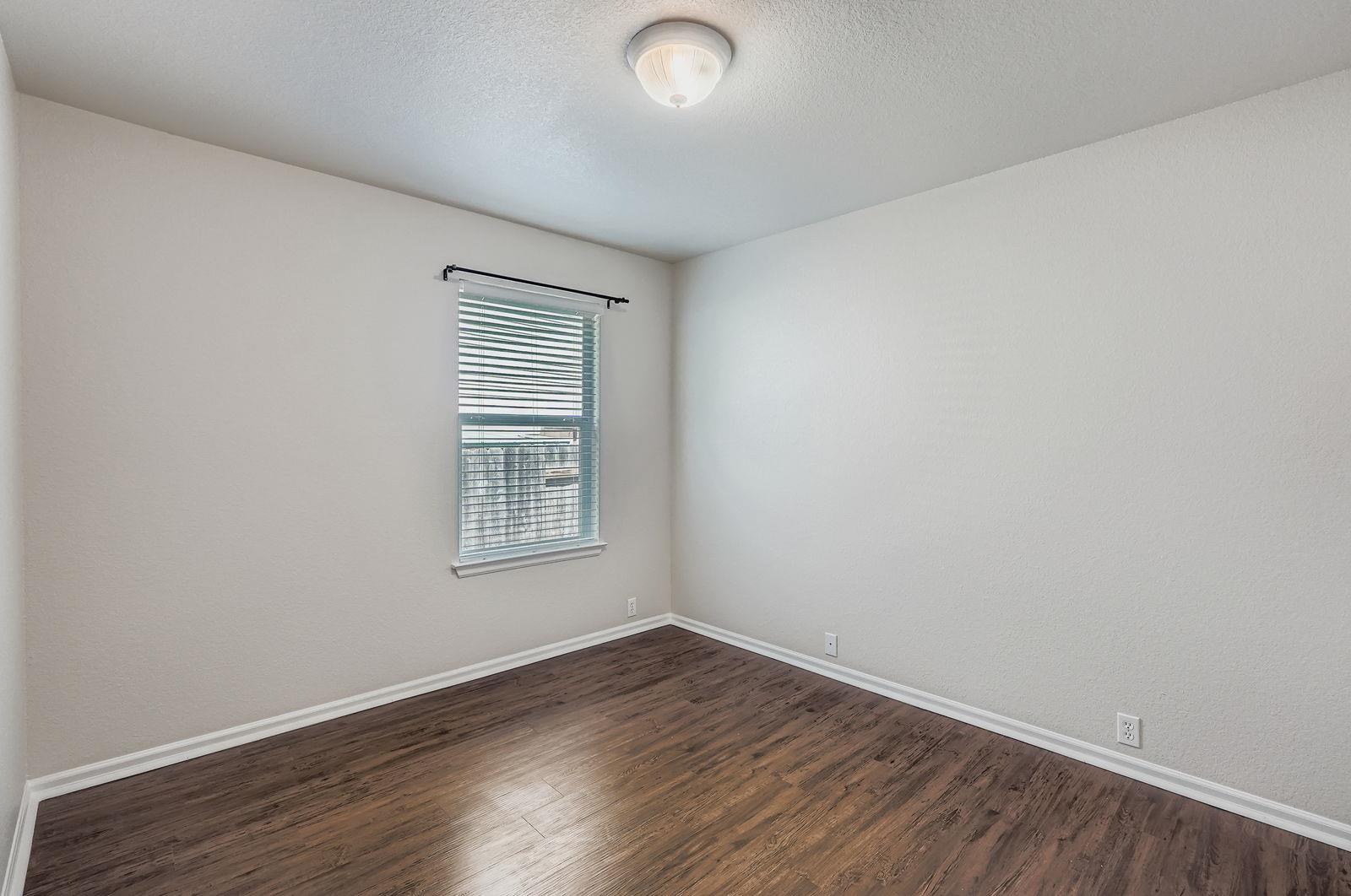 142 Sassafras Cv, Kyle, TX 78640