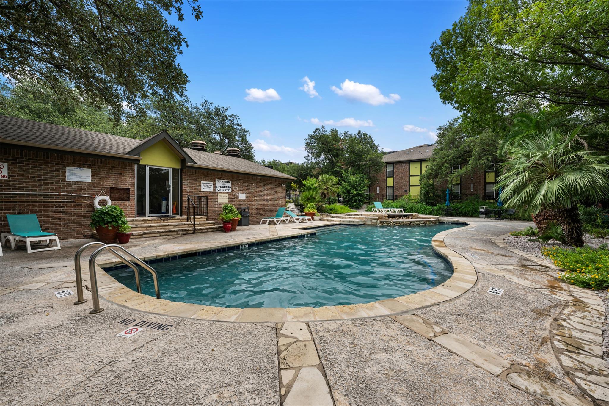 7685 Northcross Dr # 806, Austin, TX 78757