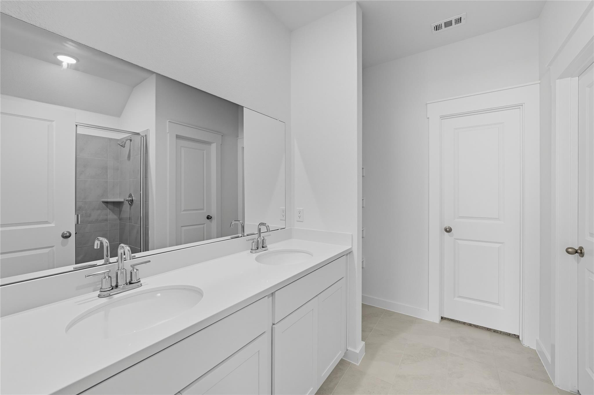 116 Crow Valley Dr, Jarrell, TX 76537