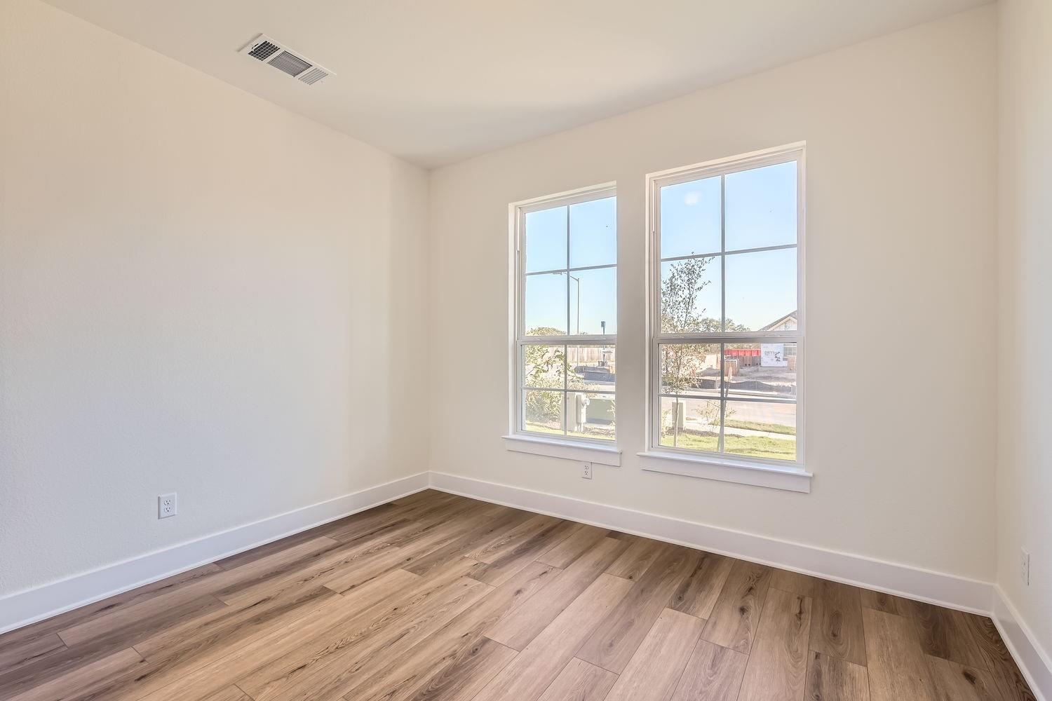 4522 Royal Oak Blvd, San Marcos, TX 78666