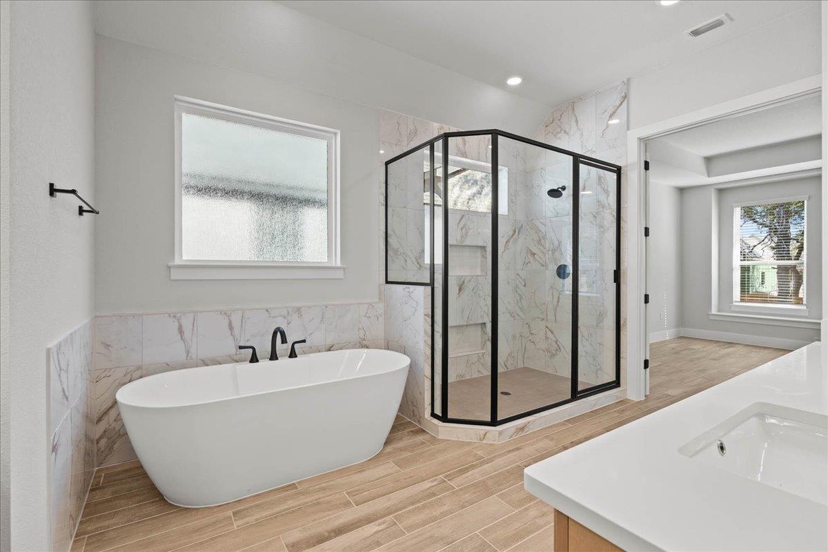 123 Seaside Sparrow Way, Kyle, TX 78640