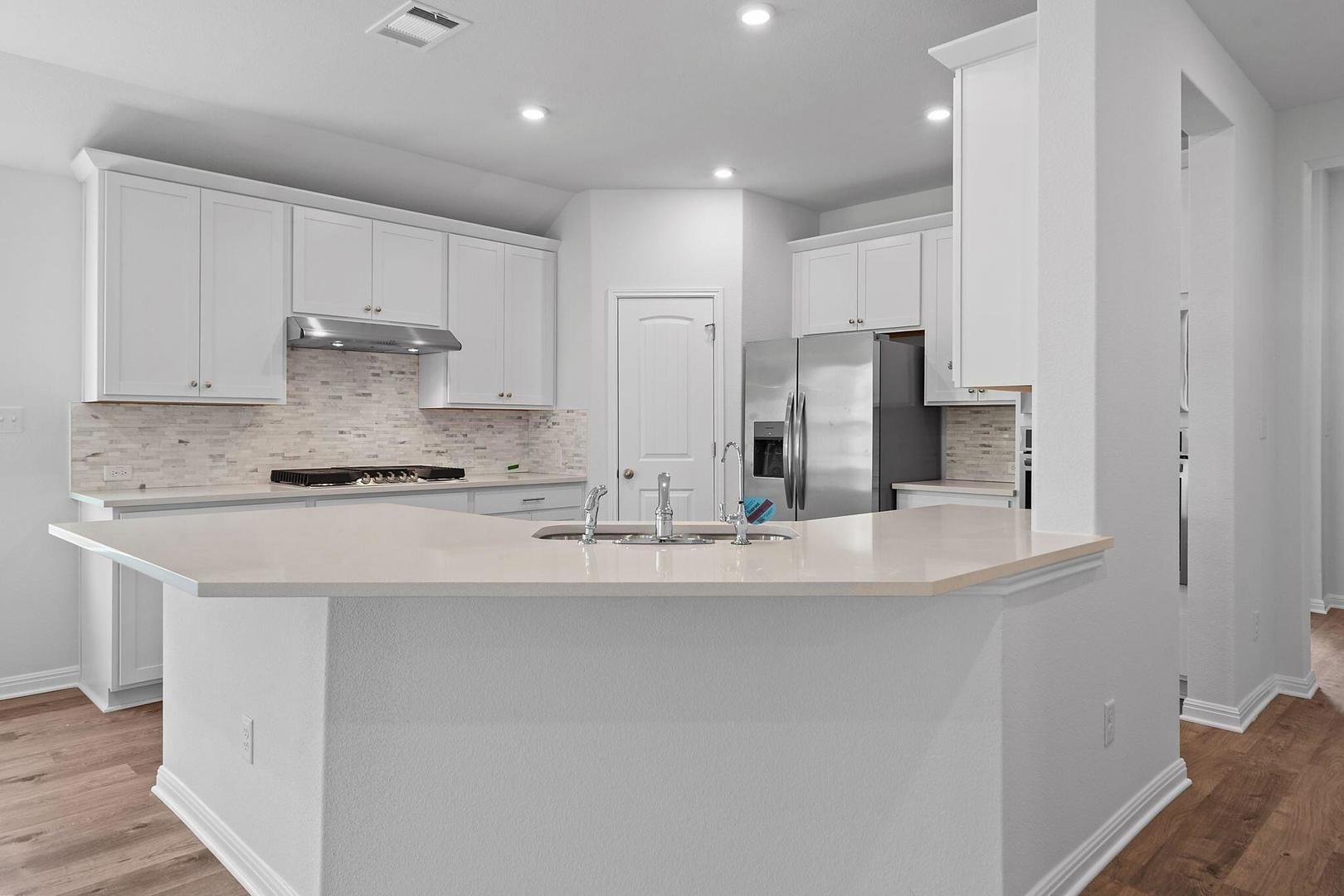 4527 Royal Oak Blvd, San Marcos, TX 78666